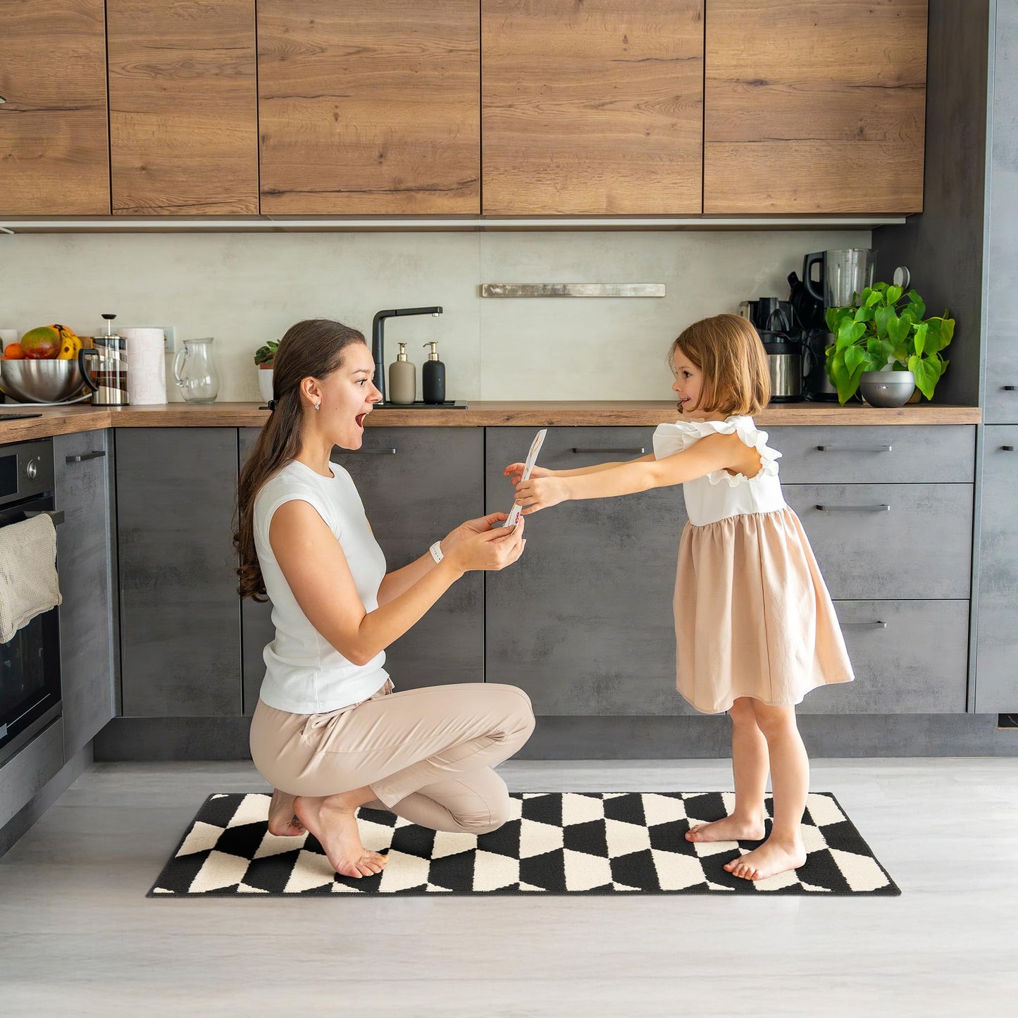 GRANNY SAYS Kitchen Mats for Floor, Kitchen Rugs Non Slip Washable, Runner Rugs for Kitchen Floor, 47" x 17.7", Stain Resistant Comfort Standing Mat Made of 100% Polypropylene, Black