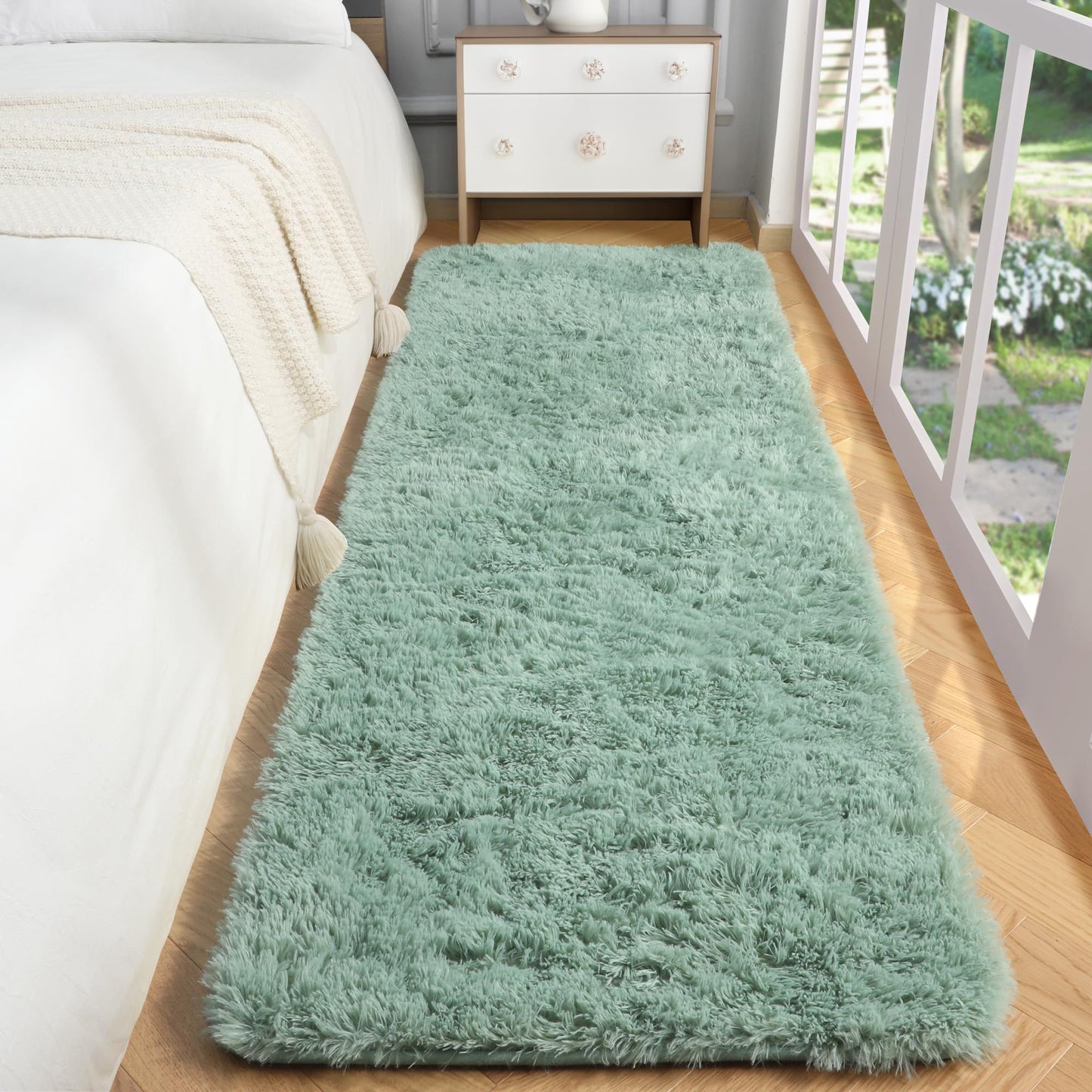 PAGISOFE Sage Green Runner Rugs for Bedroom Living Room Plush Fluffy Rug 2x6 Ft, Soft Carpet for Hallway, Non-Slip Indoor Floor Rugs for Nursery Kids Girls Room Home Decorative, Green