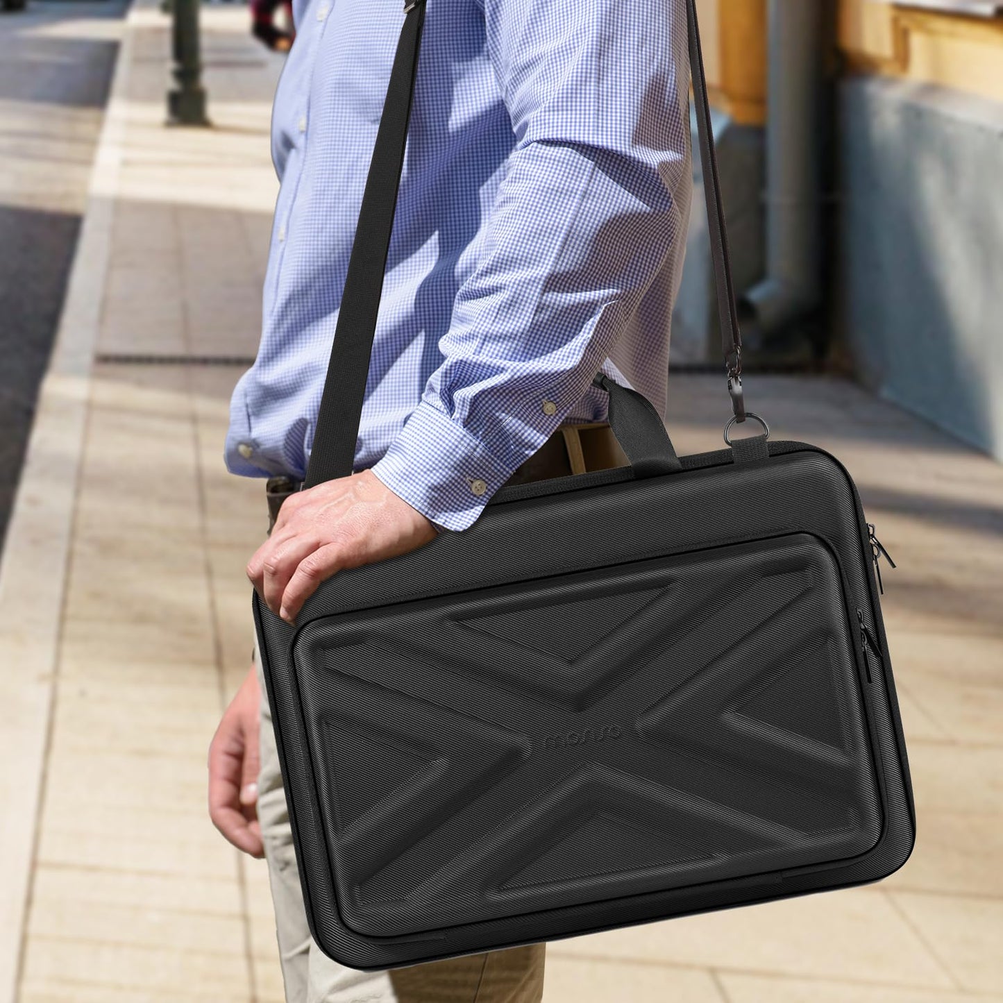 MOSISO Laptop Bag for Men,15-16 inch Computer Bag Compatible with MacBook Air 15 inch/Pro 16 inch, HP, Dell, Lenovo, Asus, Acer, Hard Shell Laptop Case with Front Pocket&Shoulder Strap, Black