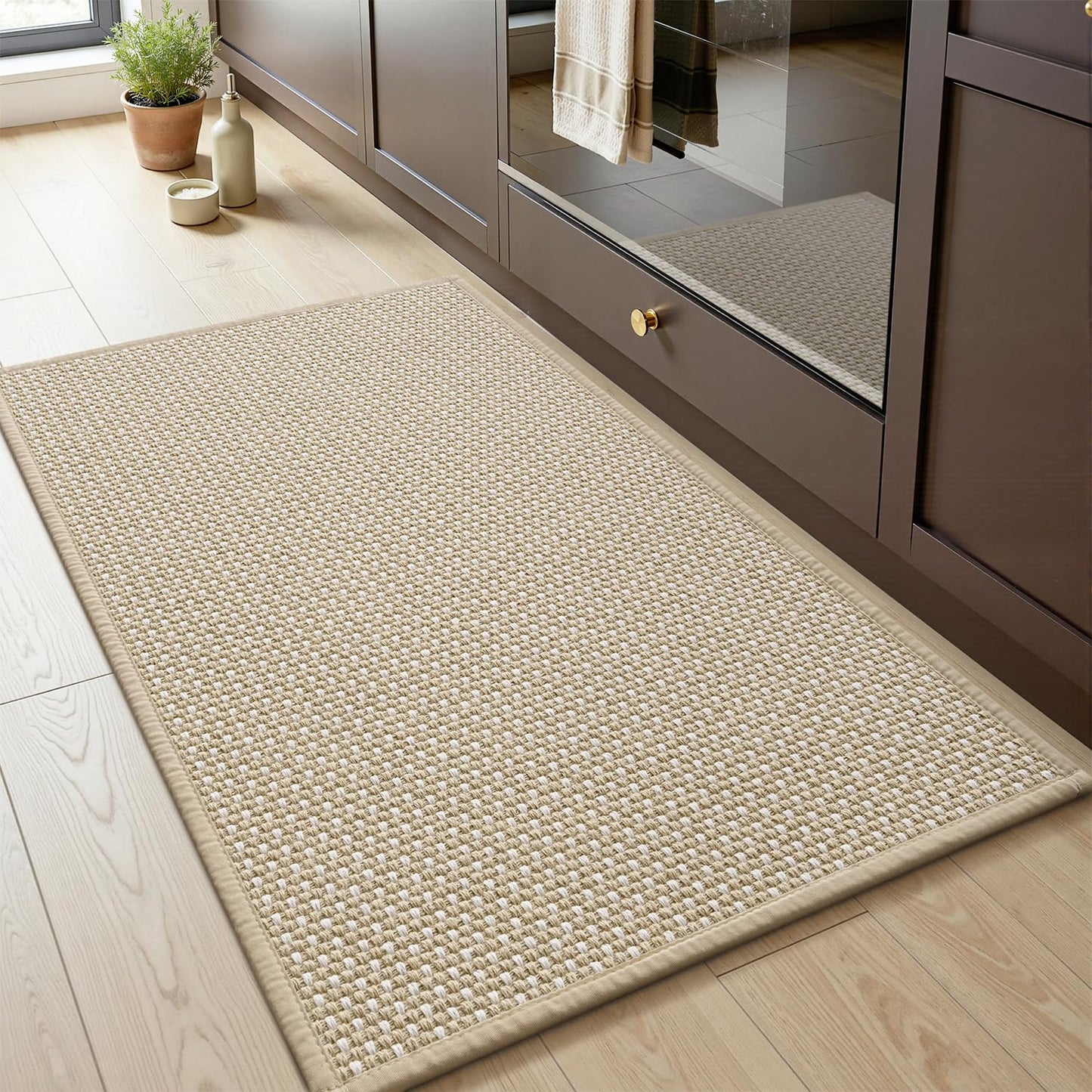 MontVoo Kitchen Rugs Non Slip Washable, Absorbent Braided Kitchen Mats for Floor with Rubber Backing, Durable Easy Clean Kitchen Floor Mat for Front of Sink, Laundry, Entryway, Beige, 17"x28"
