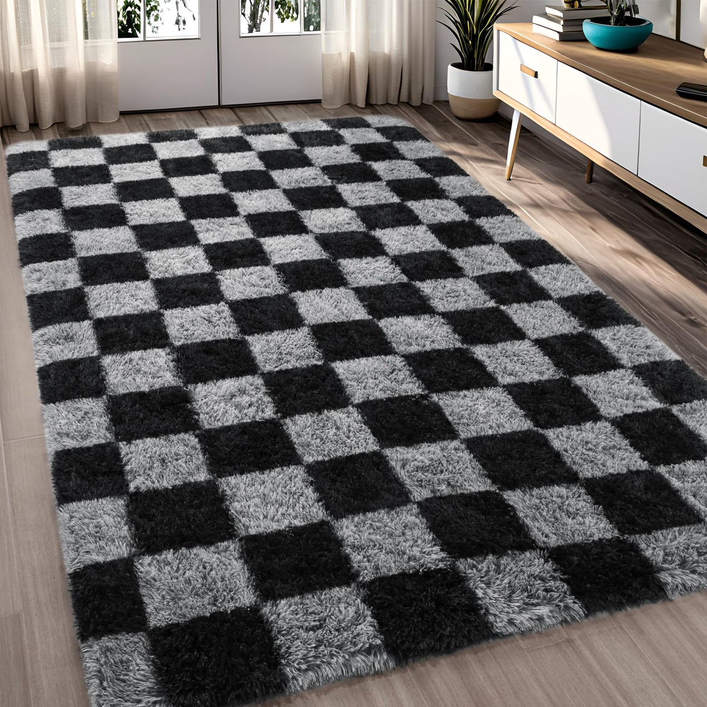 FALARK Rugs for Living Room Bedroom, 6x9 ft Black and Grey Checkered Area Rug, Fluffy Soft Washable Carpet, Modern Non-Slip Shag Carpets for Dorm Home Decor Aesthetic, Nursery, Playroom