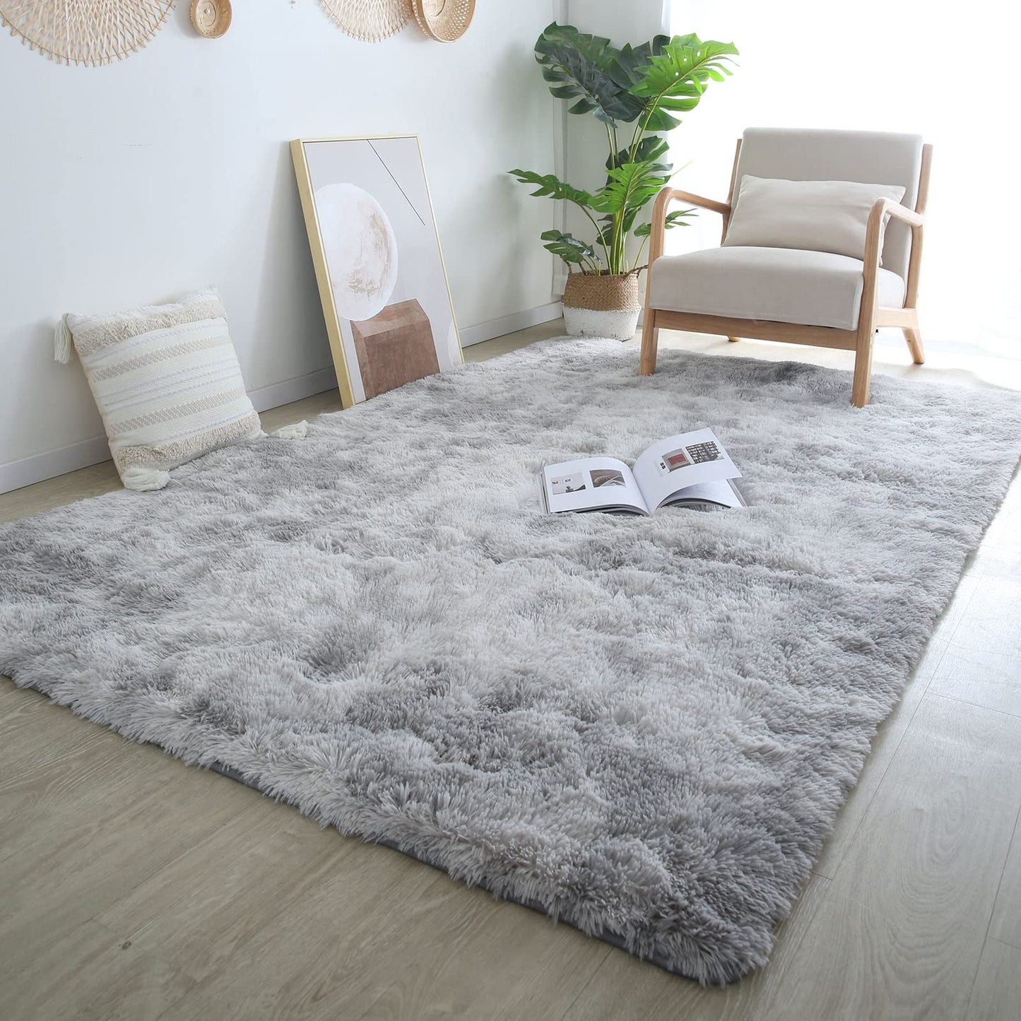 CAIYUECS Shag Area Rug,Indoor Ultra Soft Fluffy Plush Rugs for Bedroom Living Room, Non-Skid Modern Nursery Faux Fur Rugs for Kids Room Home Decor (Tie-Dyed Light Gray, 5x7 Feet)