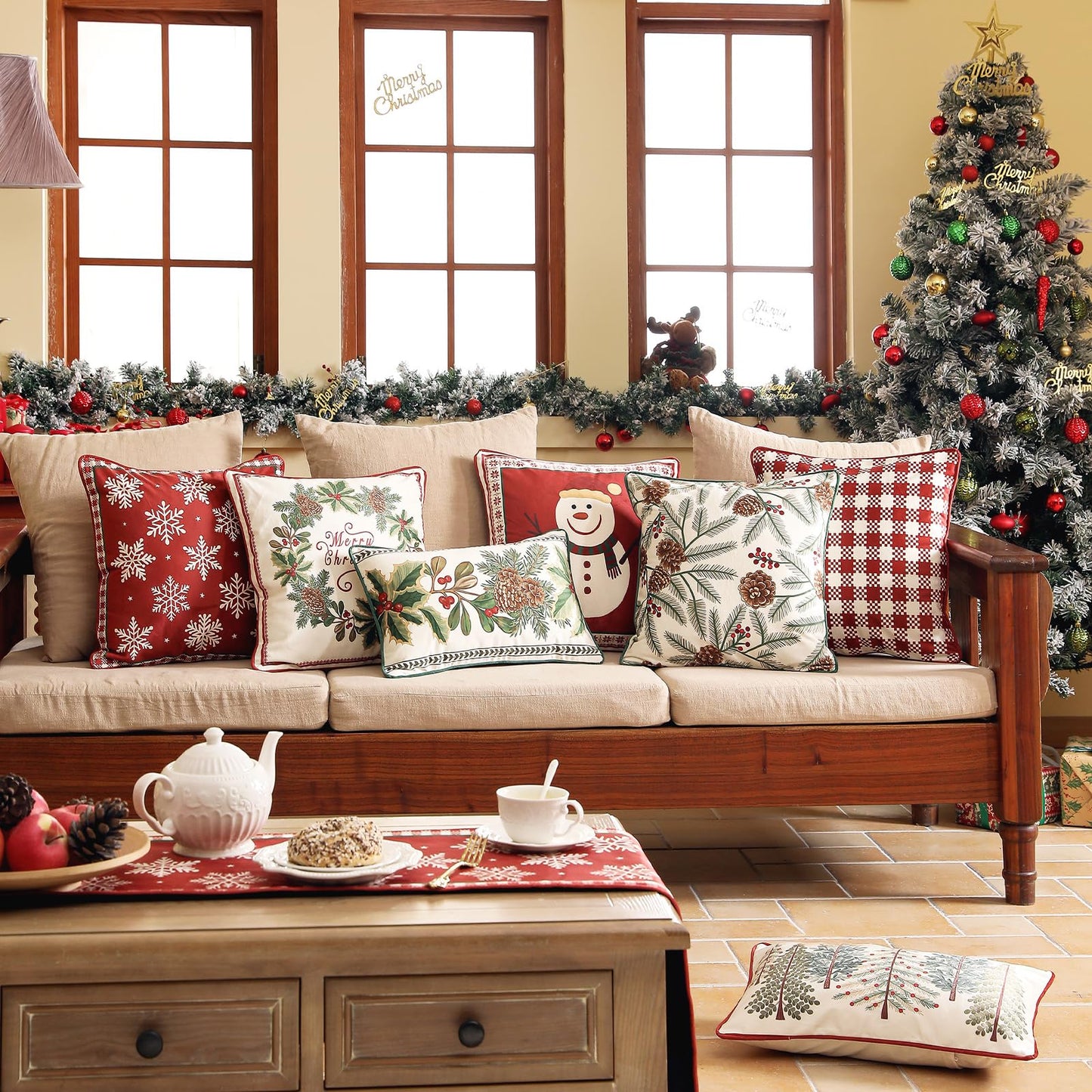 ISAENNE French Chrismas Velvet Throw Pillow Cover,Set of 2,18"x18"-Carol C