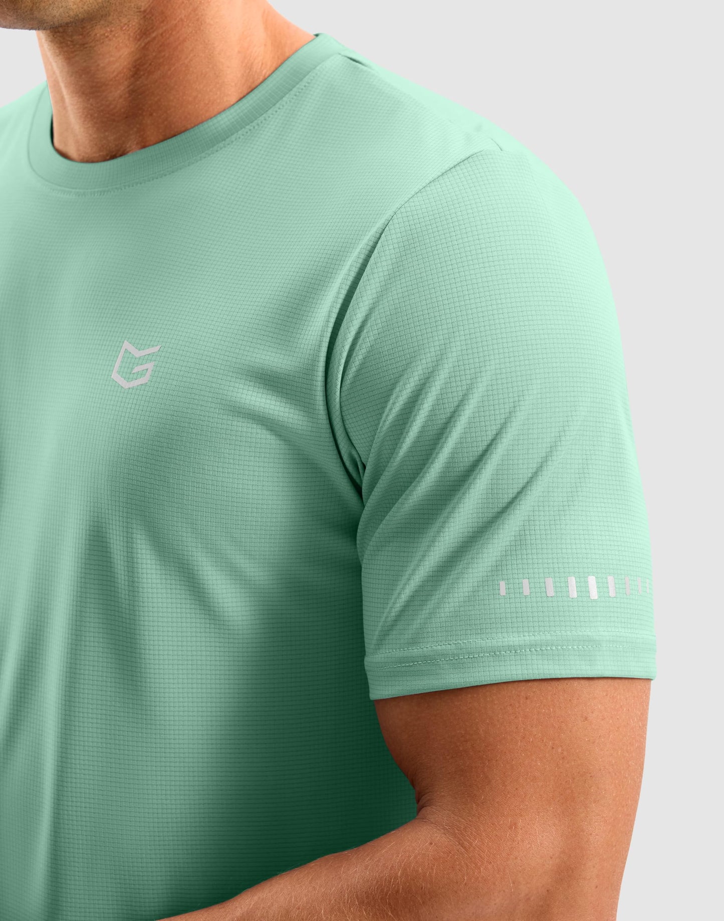 Men's Workout Breathable T-Shirts Dry Fit UPF 50+ Sun Shirts Quick Dry Cooling Tee for Athletic, Running, Hiking (Light Pea Green, M)