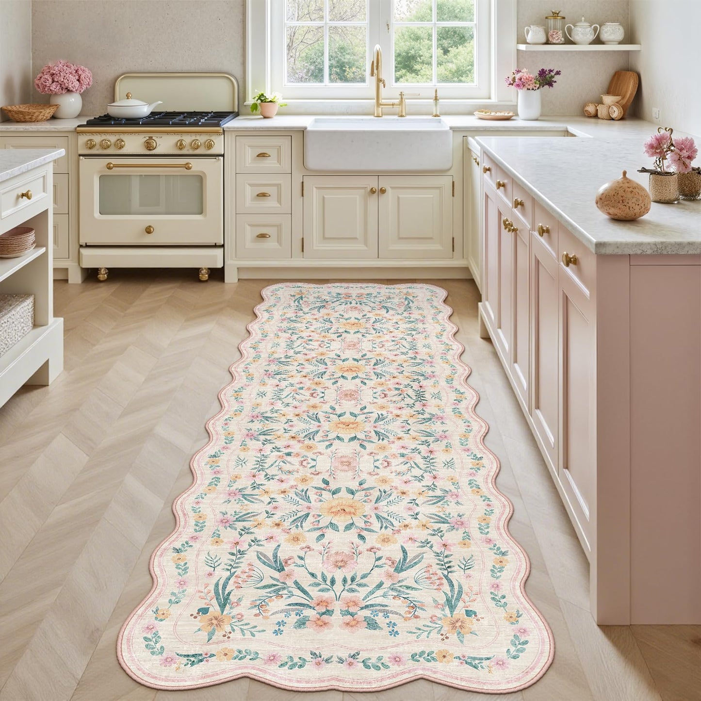Dadasgk Scalloped Floral Runner Rug 2x6, Pink Washable Non-Slip Boho Hallway Rug, Soft Cute Carpet Runner for Kitchen, Bathroom, Laundry, Entryway or Bedroom