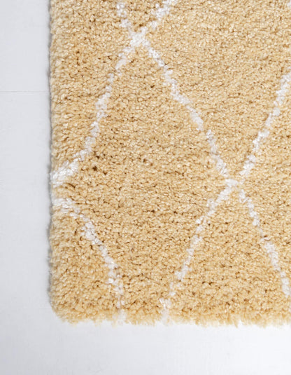 Rugs.com Moroccan Shag Collection Rug – 8' Square Yellow Shag Rug Perfect for Living Rooms, Kitchens, Entryways