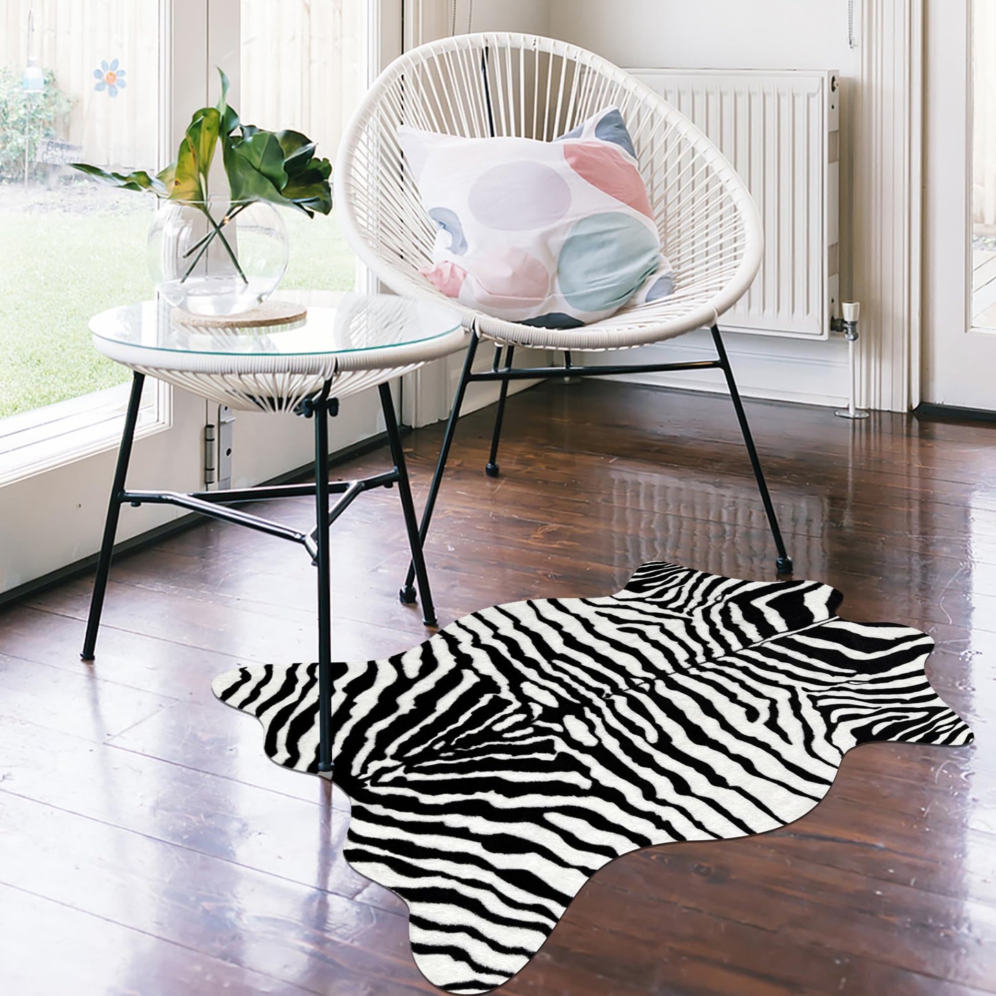 Aoczes Zebra Print Rug Small Faux Zebra Area Rug Western Home Decor Animal Carpet for Bedroom Living Room Office Table Wall Decor Mat, 3.6x2.46 Feet(75x110cm)