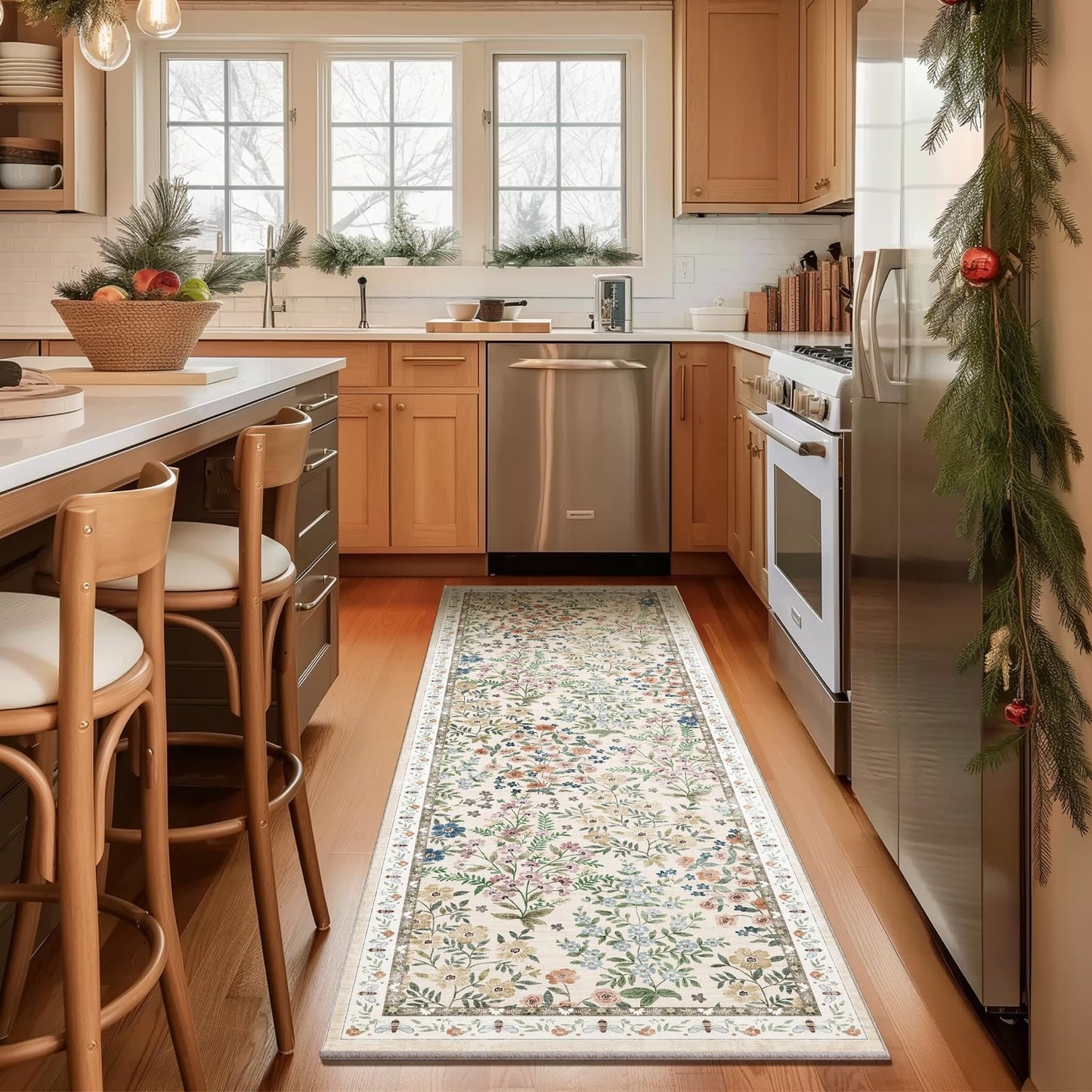 Washable Kitchen Rug Runners for Hallways: 2'6"x8' Bedroom Rug Non Slip Low Pile Soft Stain Resistant Floor Carpet Runner Rug for Kitchen Indoor Entryway Hallway Laundry Room Beside Farmhouse