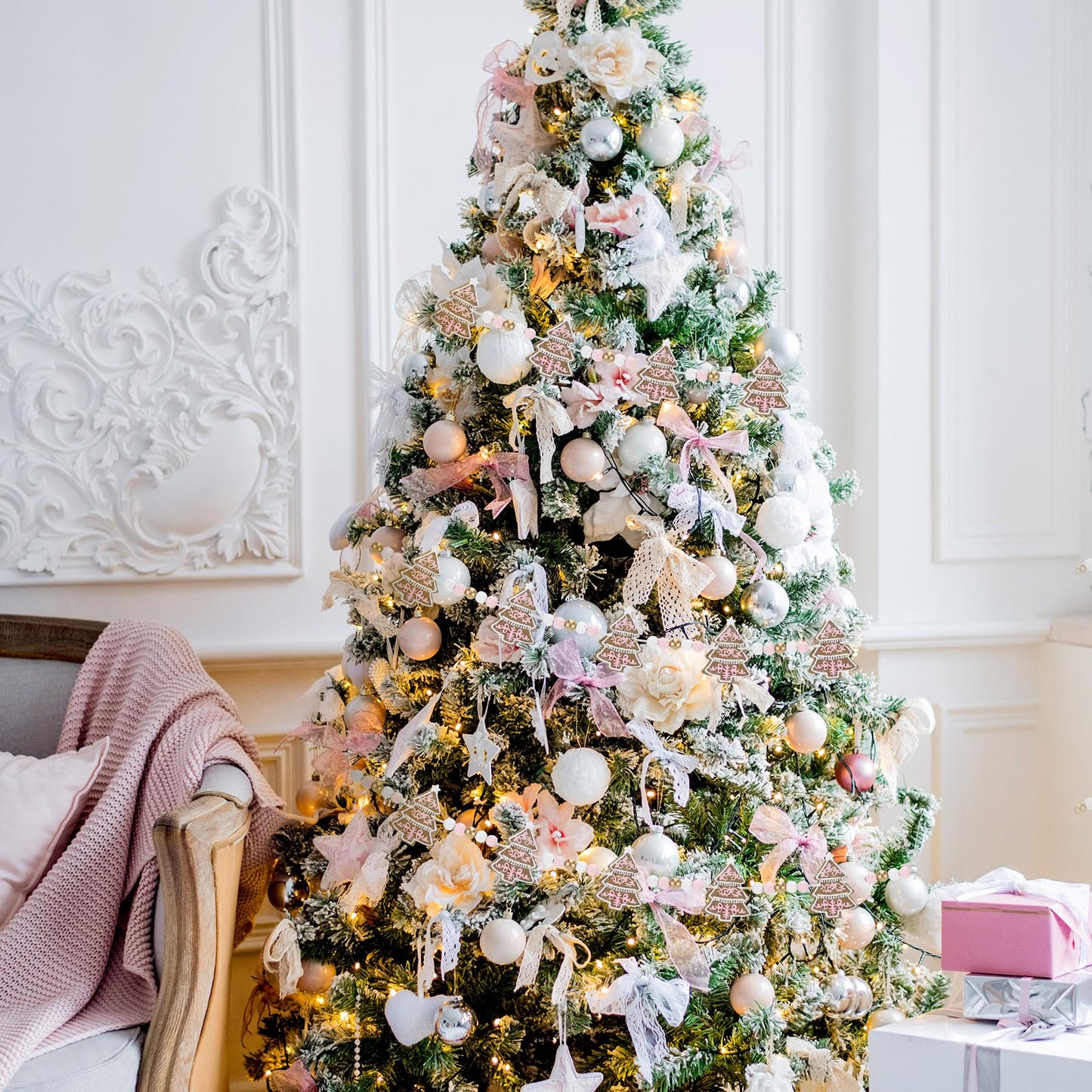 AceOrbit 8.2ft Christmas Tree Garland Pink Polymer Clay Christmas Tree Banner Farmhouse Xmas Wooden Beads Hanging Ornaments for Xmas Holiday Mantel Fireplace Window Wall Decor