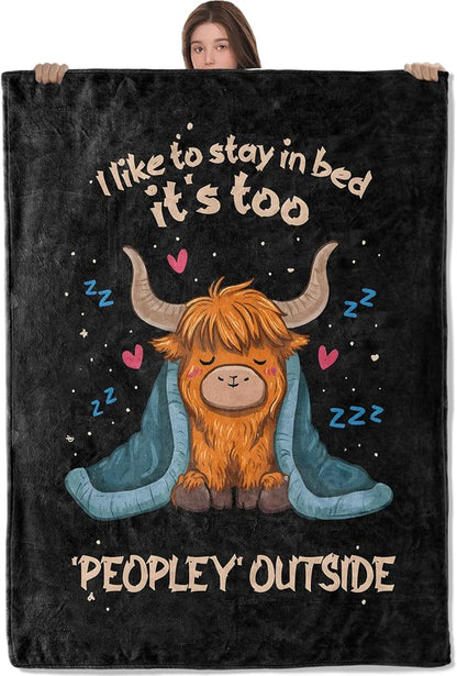 Cute Highland Cow Lightweight Throw Blanket, Cartoon Sleep Animal with Heart and Star, Warm Soft Cozy Flannel Blankets, Couch Dorm Home Decor All Season Use, 60x50in, Gifts for Girls Women