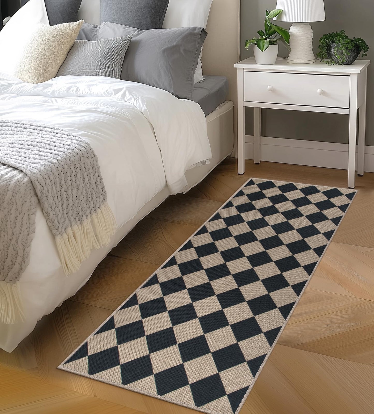 Rugalia Easy Jute Checkered Runner Rug, 2x6 Black Modern Washable Rugs Runner for Hallway Non-Slip Long Kitchen Rug, Geometric Diamond Indoor Outdoor Carpet for Porch Laundry Entryway