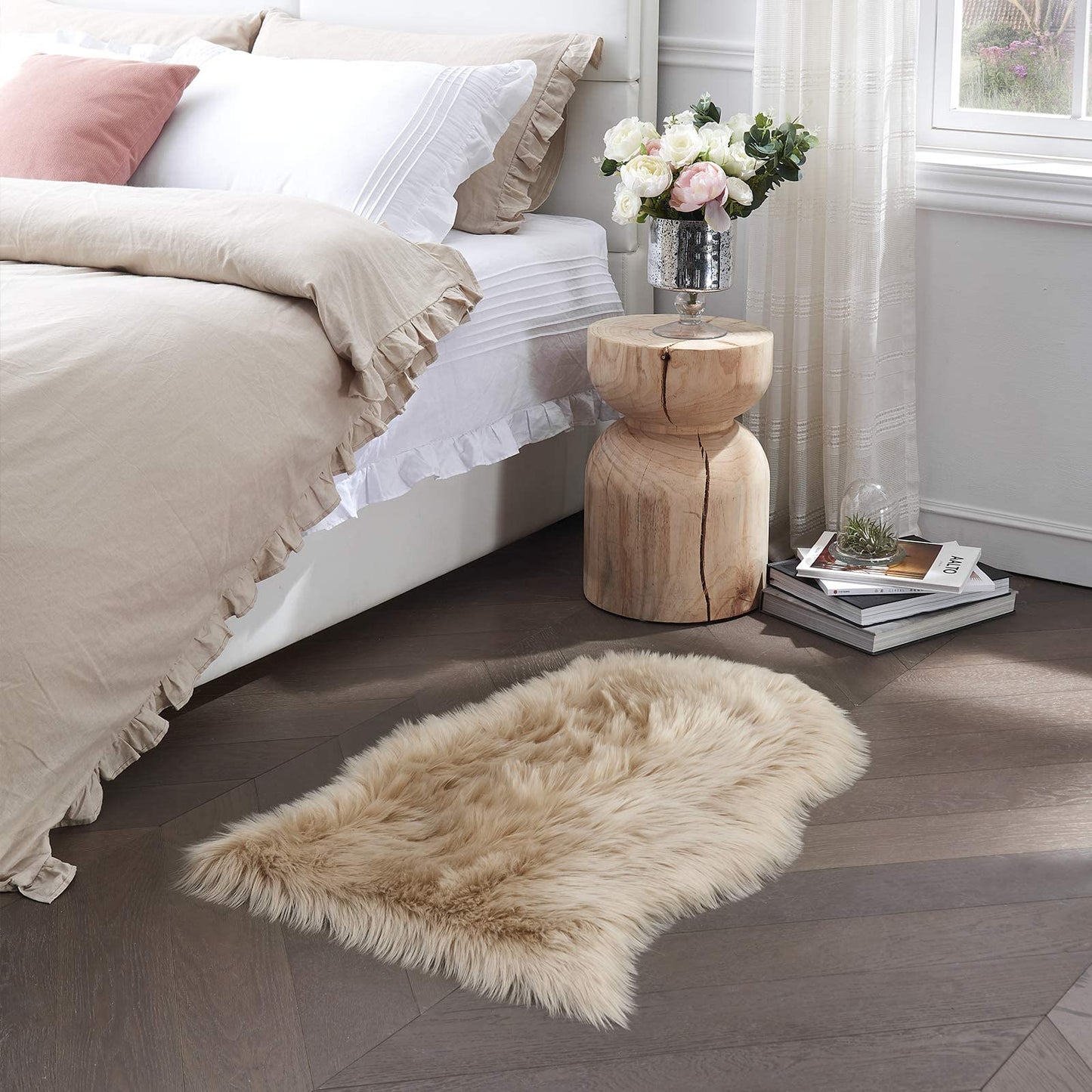Small Faux Fur Sheepskin Rug 2x4 ft Ultra Soft Chair Sofa Cover Seat Pad, Beige Fluffy Shag Rugs for Bedroom Nursery Kids Room, Luxury Shaggy Rug Fuzzy Plush Floor Carpets