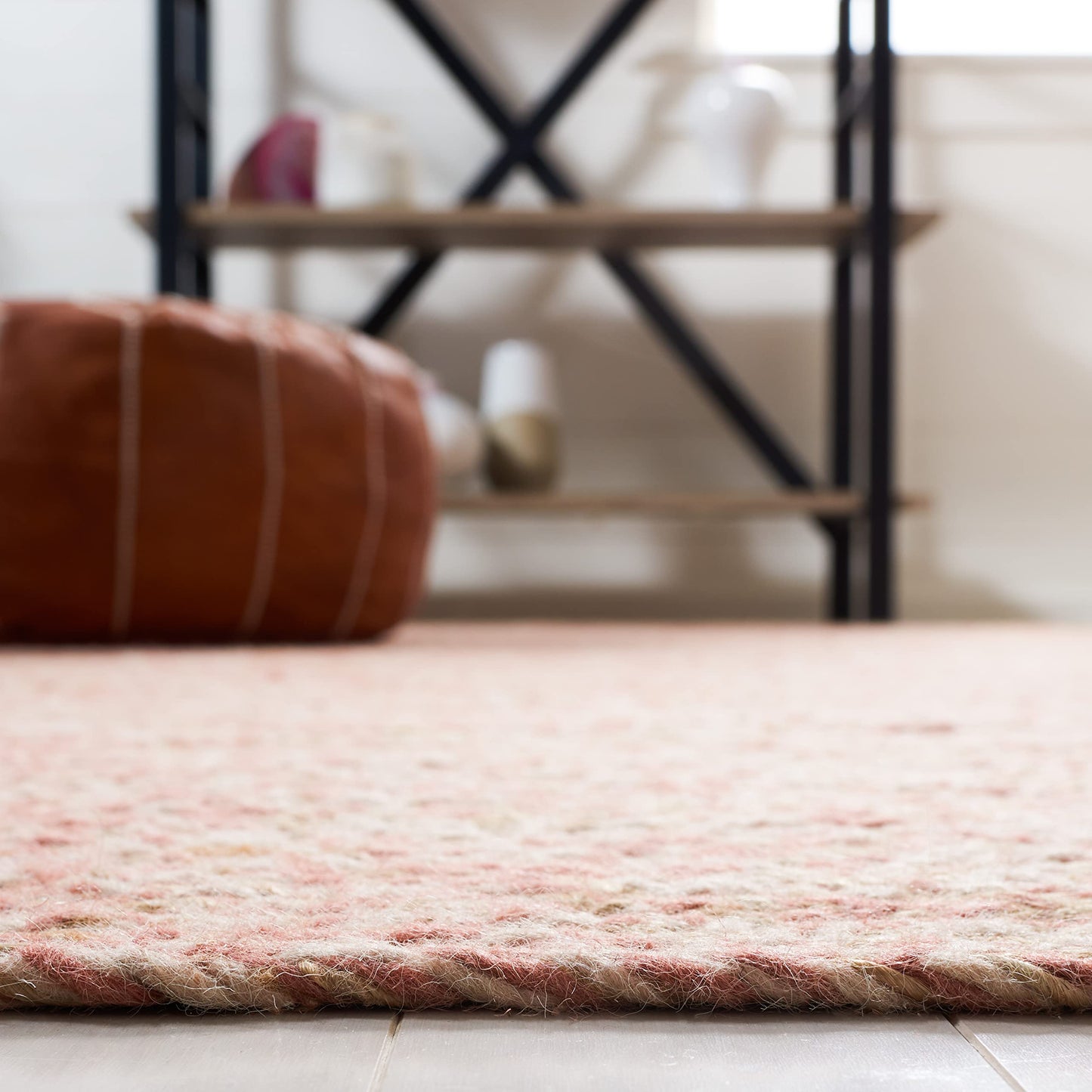 SAFAVIEH Natural Fiber Collection Accent Rug - 3' x 5', Pink & Natural, Handmade Wool & Jute, Ideal for High Traffic Areas in Entryway, Living Room, Bedroom (NFB950U)