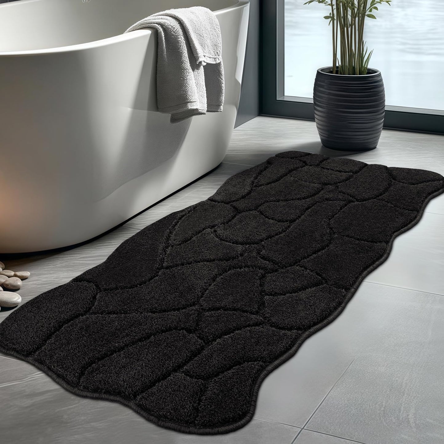 Large Bathroom Rugs Runner, 22x47 Extra Soft Absorbent Shaggy Long Bath Mats, Non-Slip Machine Washable Modern Bath Carpet Runner for Bathroom Laundry Room Kitchen (Black)