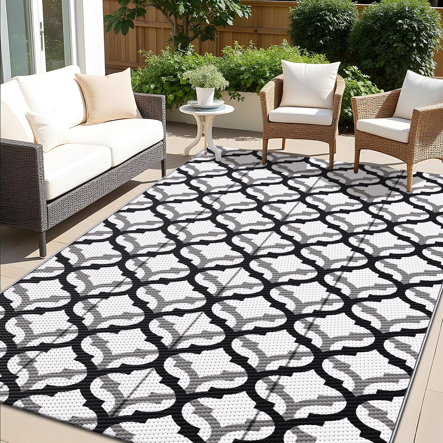 OLANLY Reversible Outdoor Rug 5x8 ft Clearance, Waterproof Outdoor Plastic Straw Rug with Interlacing Pattern, RV Mat for Patio, Camping, Balcony, Deck, Backyard, Black & White