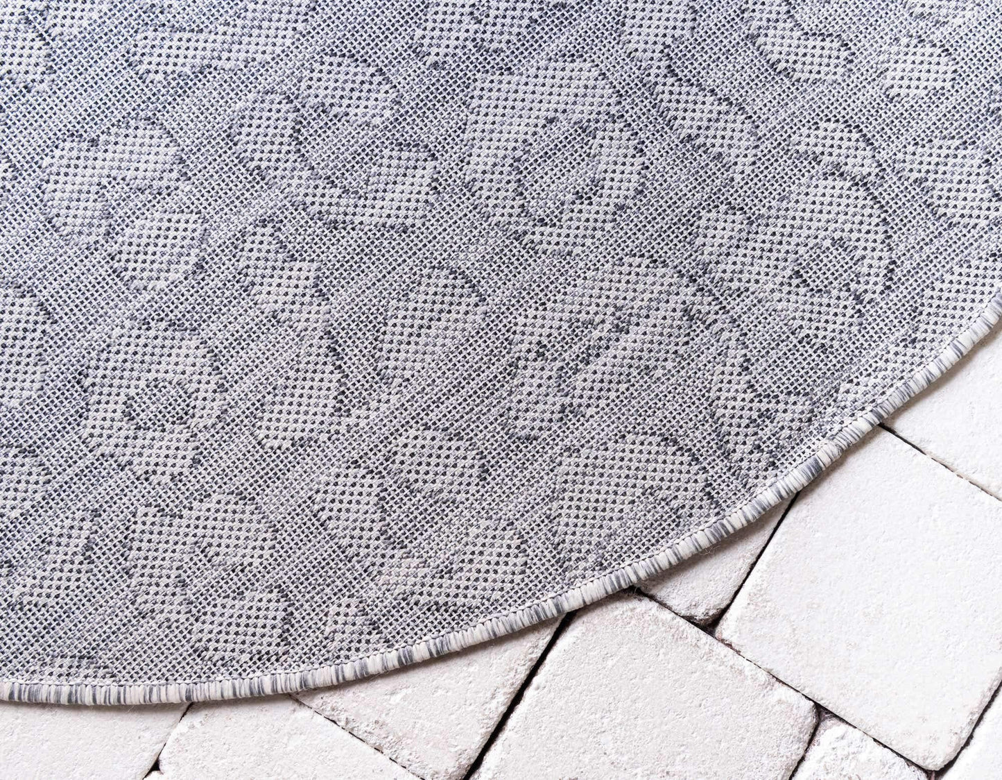 Unique Loom Outdoor Safari Collection Area Rug - Leopard (4' Round Light Gray/Gray)