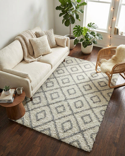 Rugs.com Lattice Shag Collection Rug – 5x8 Ivory Shag-Pile Rug Perfect for Bedrooms, Dining Rooms, Living Rooms