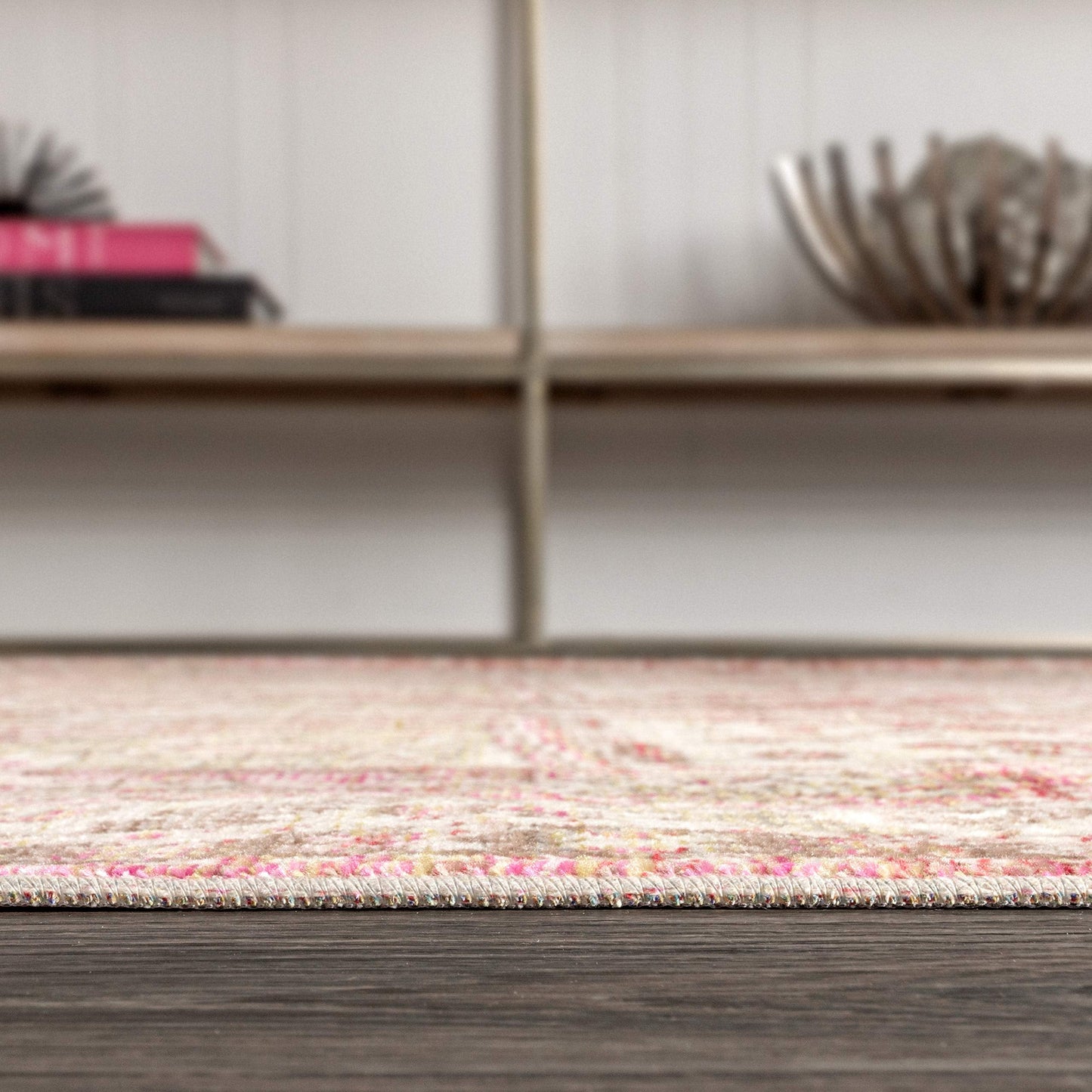 JONATHAN Y Darija Ornate Geometric Medallion Pink Indoor Area Rug, 4x6, Transitional, Traditional, Easy-Cleaning for Living Room, Bedroom, Kitchen, Pet Friendly, Non-Shedding (MDP308B-4)
