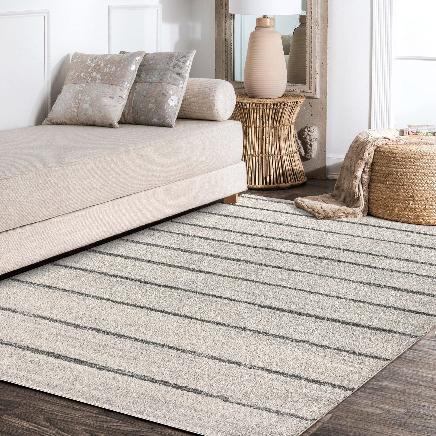 JONATHAN Y Williamsburg Minimalist Stripe Cream/Gray Indoor Area Rug, 8x10, Contemporary, Modern, Easy-Cleaning for Living Room, Bedroom, Kitchen, Pet Friendly, Non-Shedding (MOH201A-8)