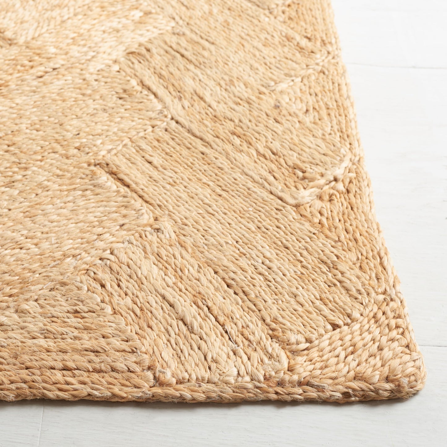 SAFAVIEH Natural Fiber Collection Area Rug - 5' x 8', Natural, Handmade Jute, Farmhouse Boho Design, Ideal for The Living Room, Bedroom, Dining Room (NFB478A-5)