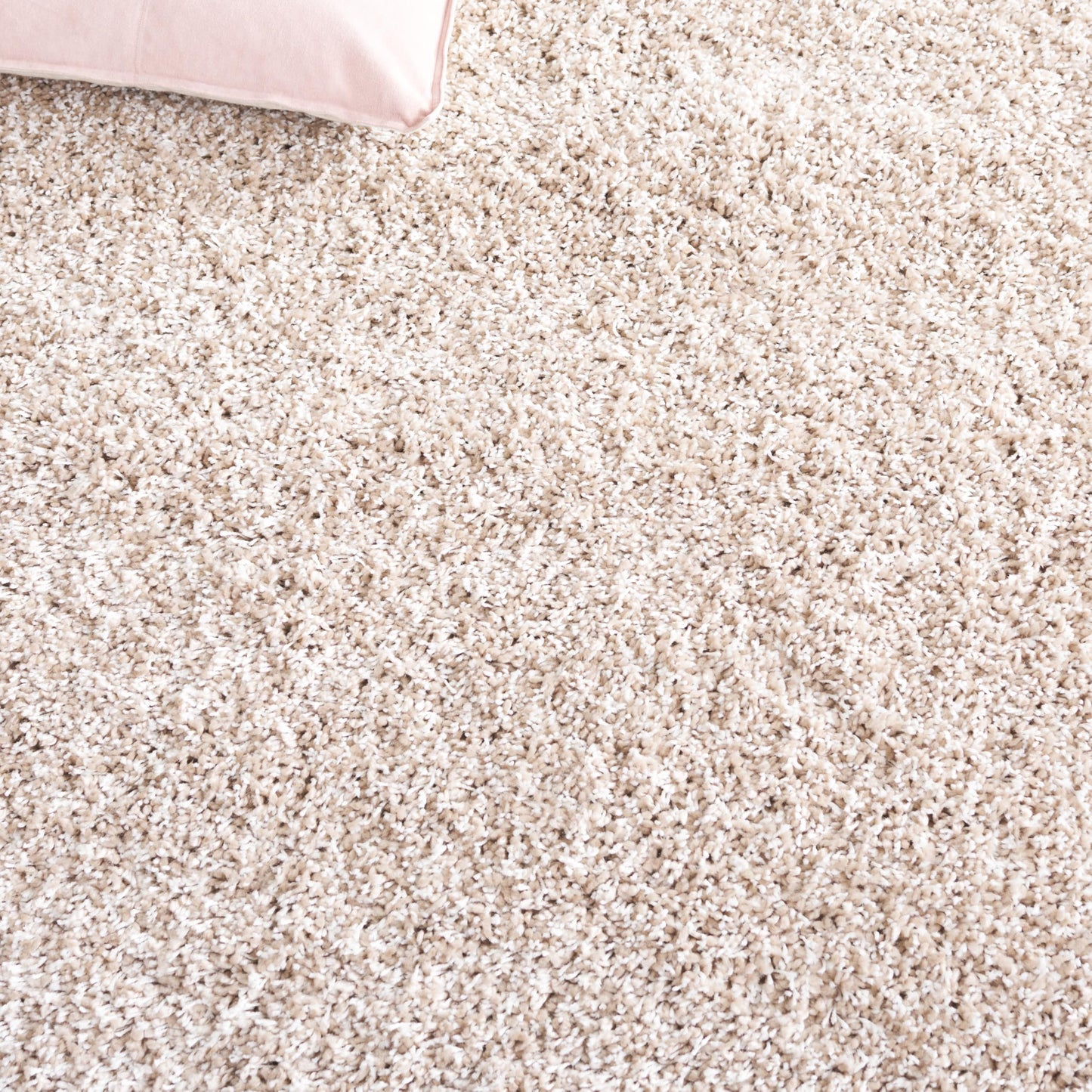 SAFAVIEH California Shag Collection Area Rug - 6'7" Square, Beige, Non-Shedding & Easy to Clean, Ultra Plush Thick Pile, Ideal for Living Room, Bedroom, Dining Space (SG151-1313)