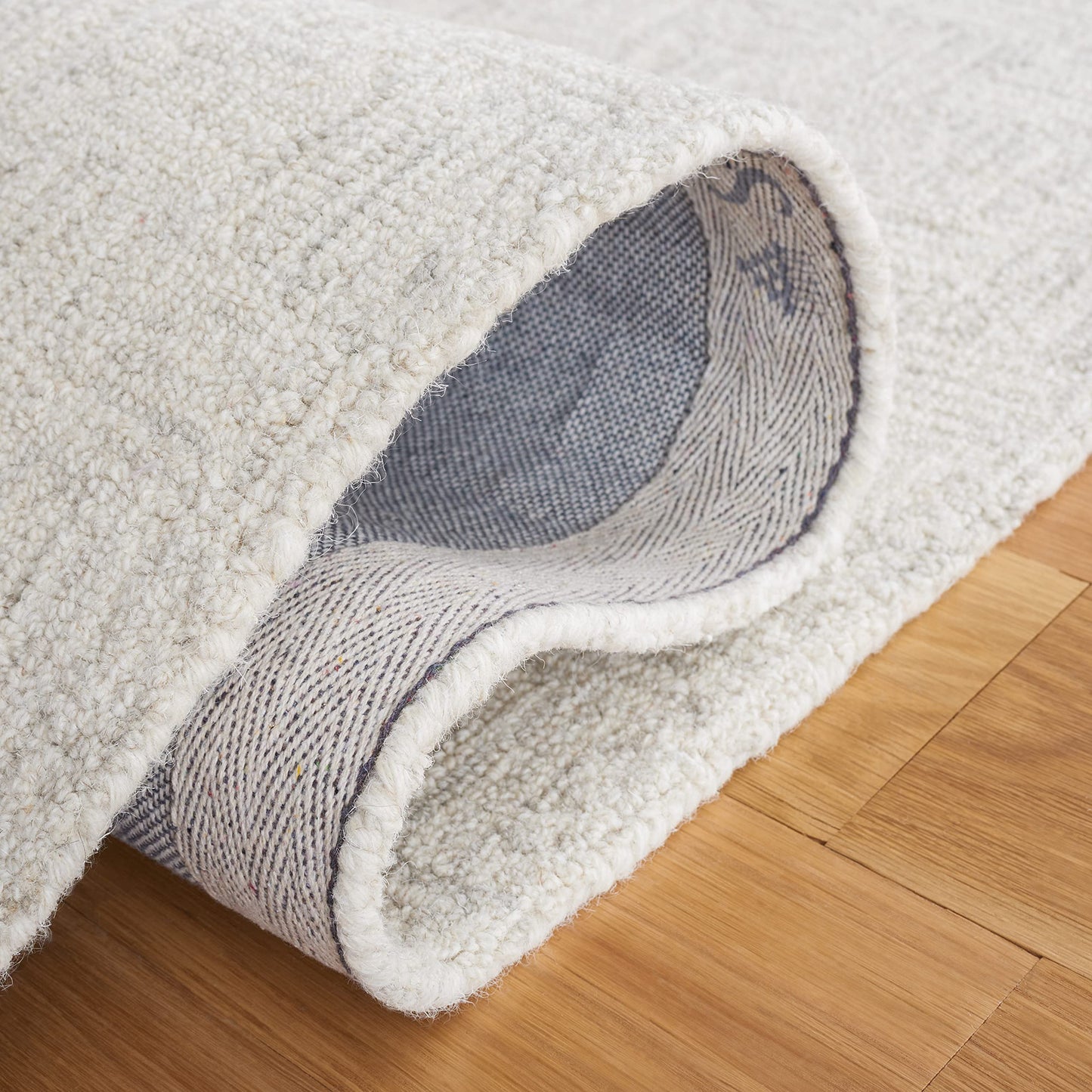 SAFAVIEH Area Rug 8x10 - Micro-Loop Collection - Large - Light Grey & Ivory, Handmade Wool, Ideal for Living Room, Bedroom, Office, Dining Space (MLP537F)