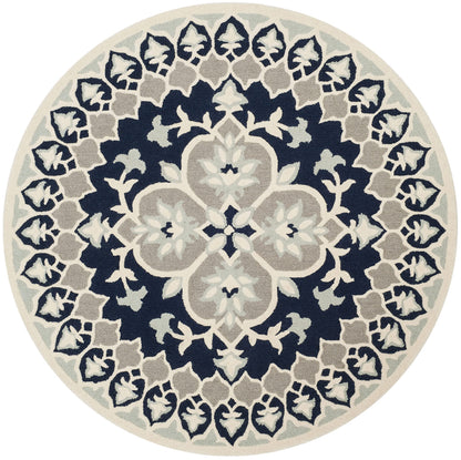 SAFAVIEH Bellagio Collection Area Rug - 5' Round, Navy Blue & Ivory, Handmade Medallion Wool, Ideal for High Traffic Areas in Living Room, Bedroom (BLG610C)