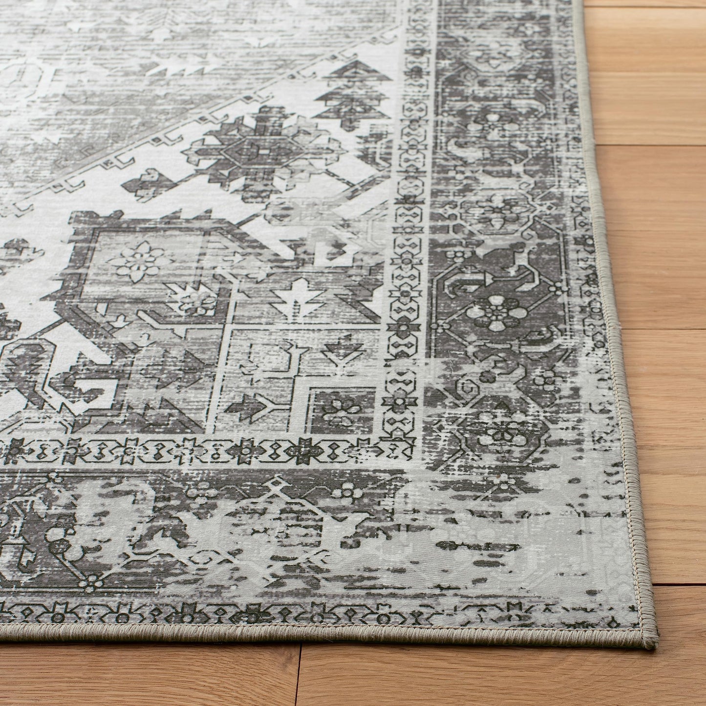 SAFAVIEH Washable Rug Tucson Collection - 4' x 6', Dark Sage & Ivory, Slip Resistant & Easy to Clean, Ideal for Foyer, Kitchen, Nursery, Office, Bedroom (TSN102F)