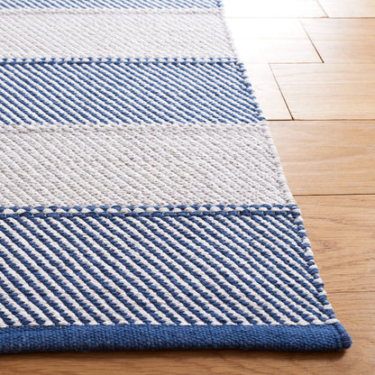SAFAVIEH Area Rug 8x10 - Striped Kilim Collection - Large - Grey & Blue, Flat Weave Cotton, Ideal for Living Room, Bedroom, Office, Dining Space (STK803F)