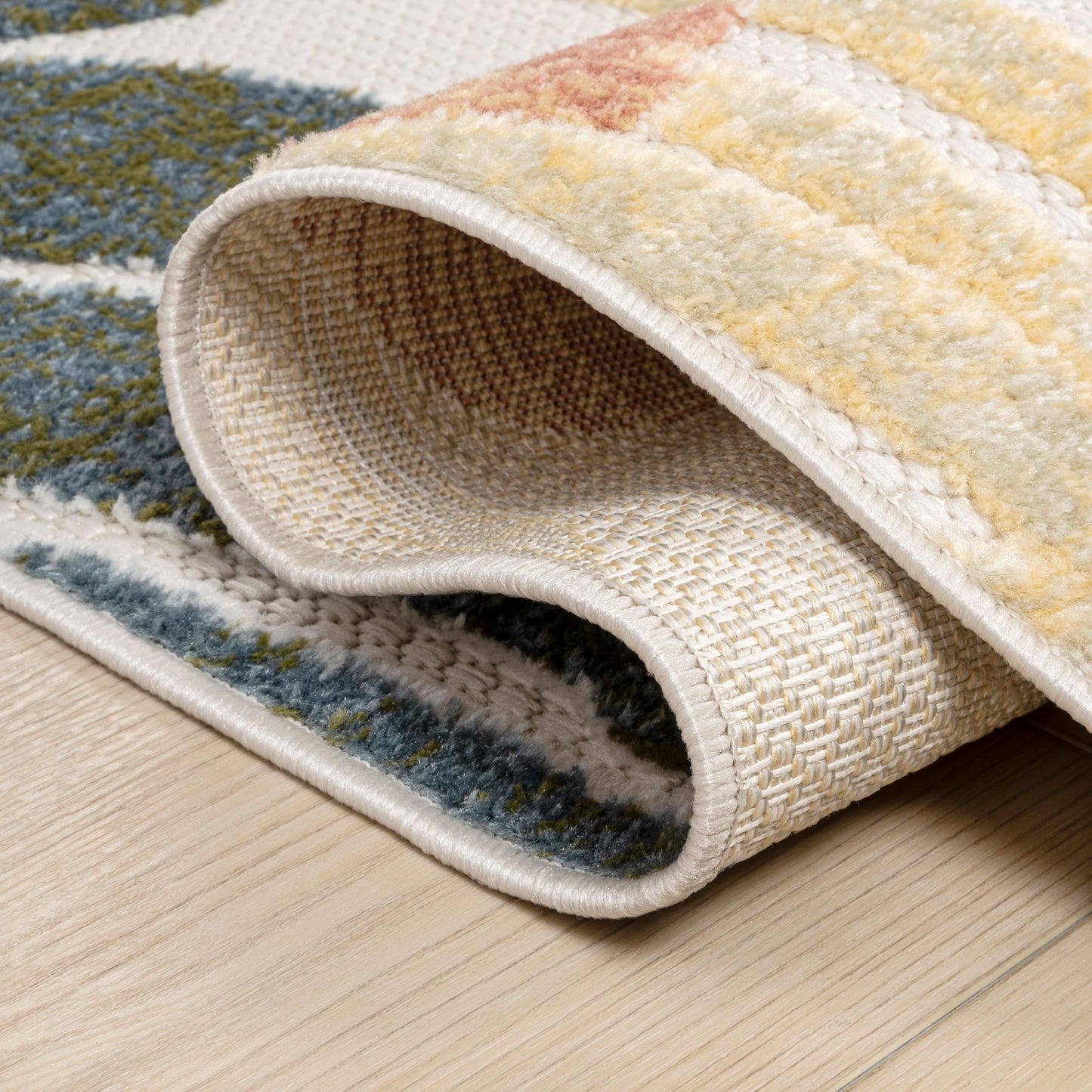 JONATHAN Y Tropical Leaf Indoor Outdoor Area Rug 8x10 Cream/Multi, Monstera High-Low for Backyard, Patio, Porch, Easy-Cleaning, High Traffic, Pet-Friendly, Non-Shedding (AMC113D-8)