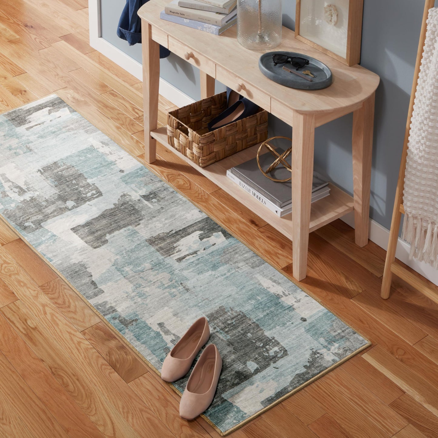 EVERWASH Haven Abstract Colorblock Machine Washable Area Rug with Airflo Technology for Easy Clean, Ultra-Soft Non-Slip Rug with Built-in Pad, Pet, Family & Allergy Friendly Rug, Blue Multi, 2'6"x7'