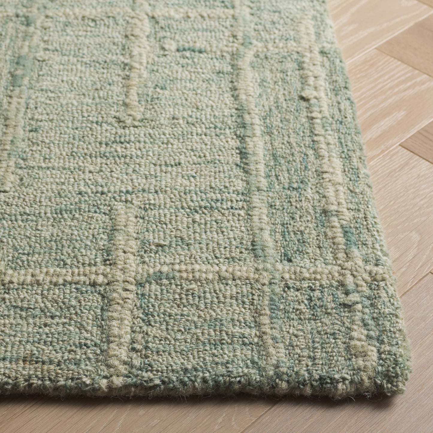 SAFAVIEH Ebony Collection Area Rug - 5' x 8', Green, Handmade Wool, Ideal for The Living Room, Bedroom, Dining Room (EBN750Y-5)