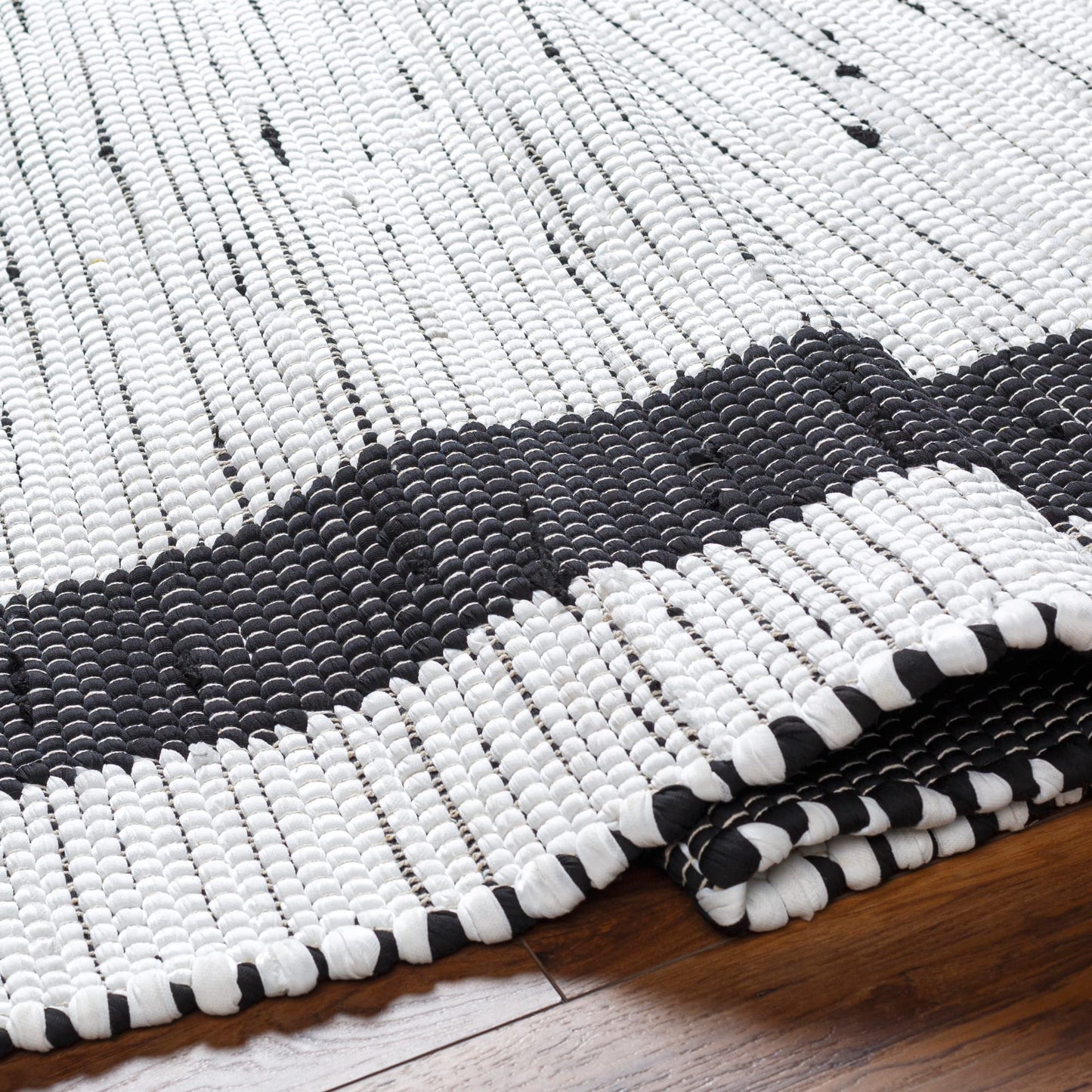 Livabliss Jean Modern Minimalist Area Rug,27" x 45", White/Black