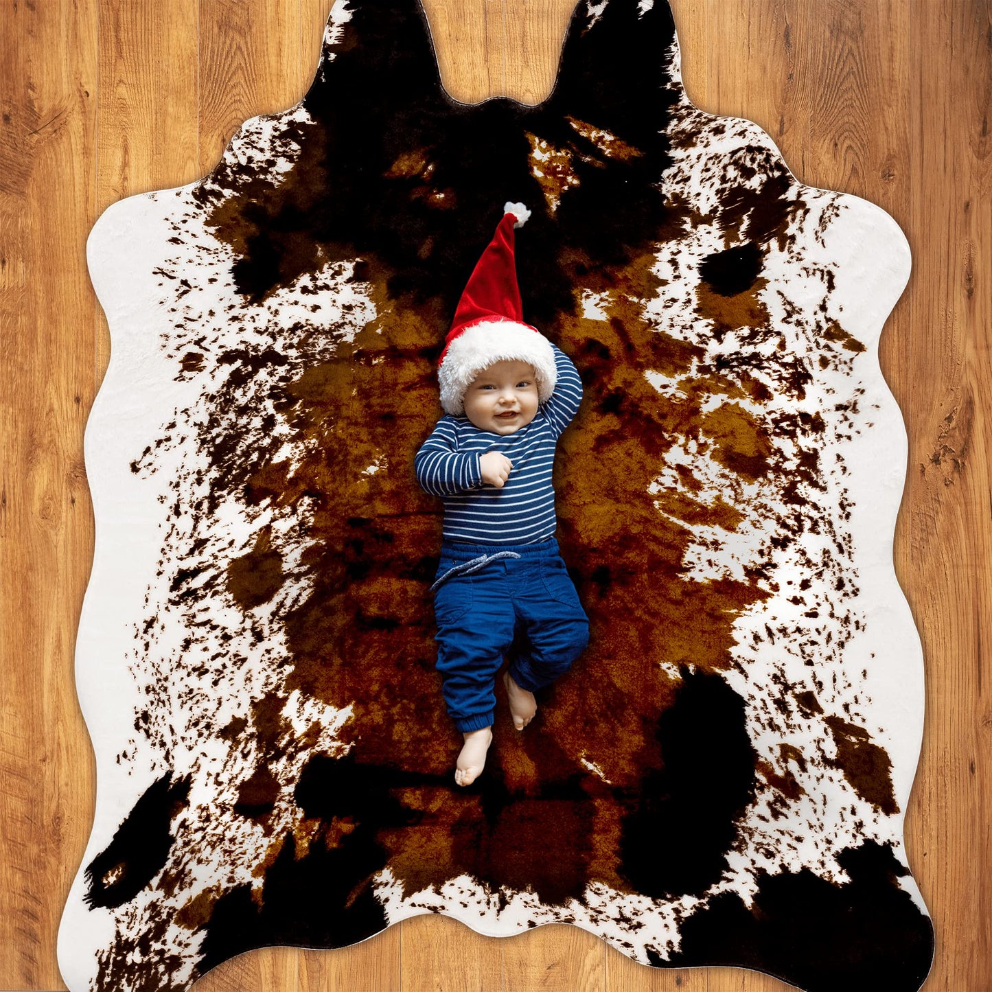 CONBEN Faux Cowhide Rug Large (4.3ft x 5.6ft) - Non-Slip Backing, Cow Print Decor - Fireplace Hearth Rug, Wall Art Farmhouse, Western Floor Rugs for Living Room, Bedroom, Dining Area or Office