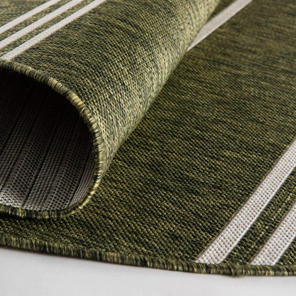 Unique Loom Outdoor Collection Area Rug - Anguilla (5' 3' x 8' Oval, Green/ Ivory)