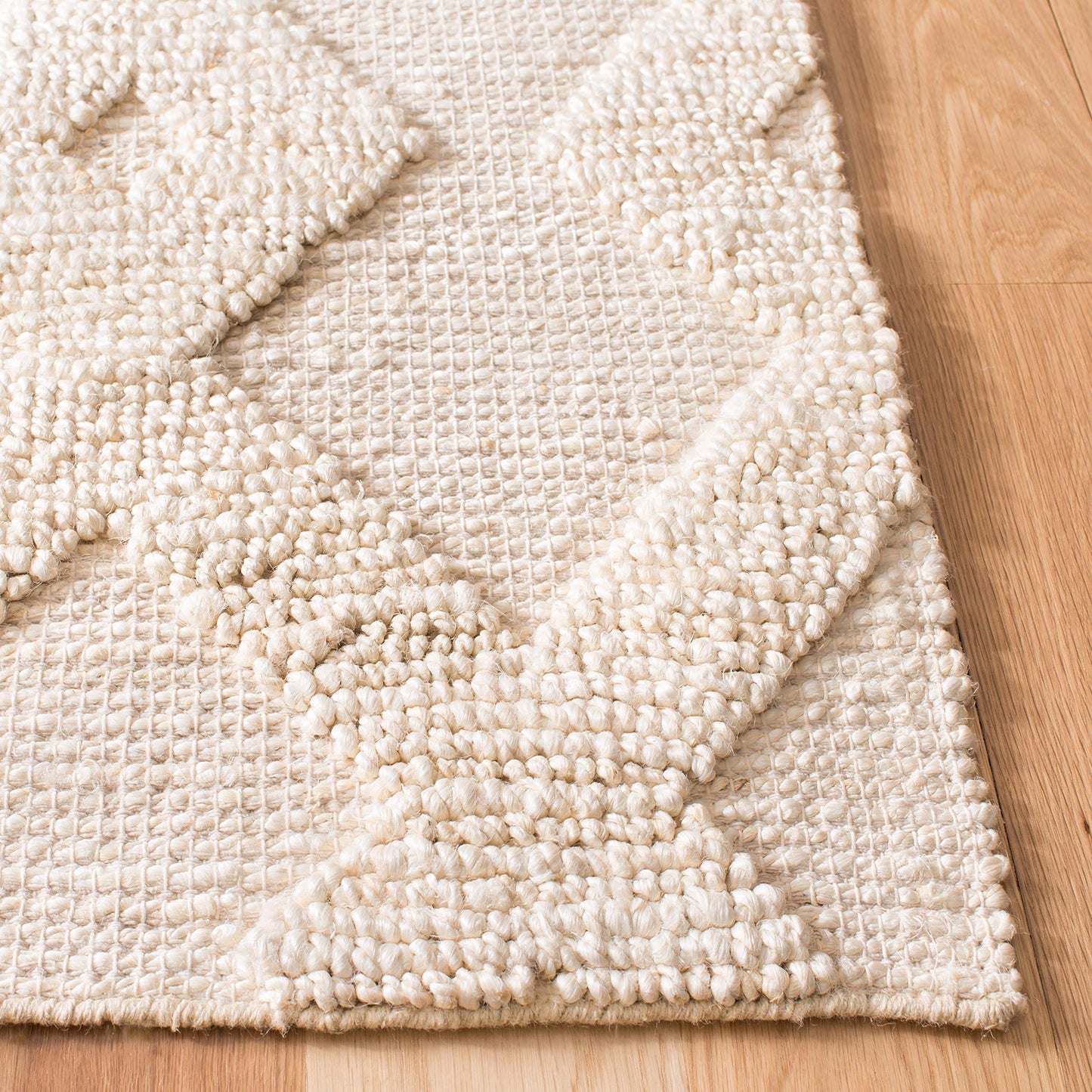 SAFAVIEH Natural Fiber Collection Area Rug - 5' x 8', Ivory, Handmade Boho Moroccan Tribal Jute, Ideal for High Traffic Areas in Living Room, Bedroom (NF576A)