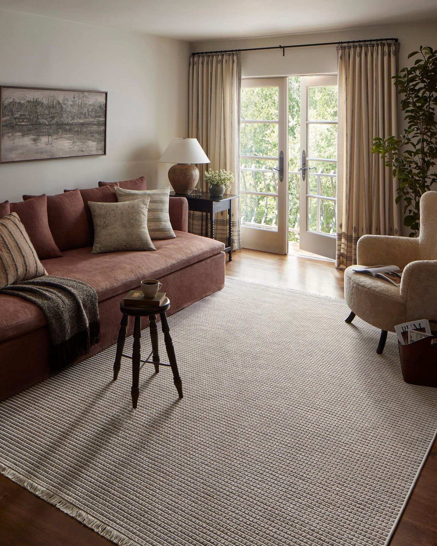 Loloi Amber Lewis Malibu Collection MAB-04 Beige/Dove 5'-1" x 7'-7" Area Rug