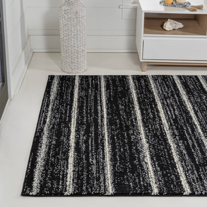 JONATHAN Y Williamsburg Minimalist Stripe Black/Cream Indoor Area Rug, 4x6, Contemporary, Modern, Easy-Cleaning for Living Room, Bedroom, Kitchen, Pet Friendly, Non-Shedding (MOH201F-4)