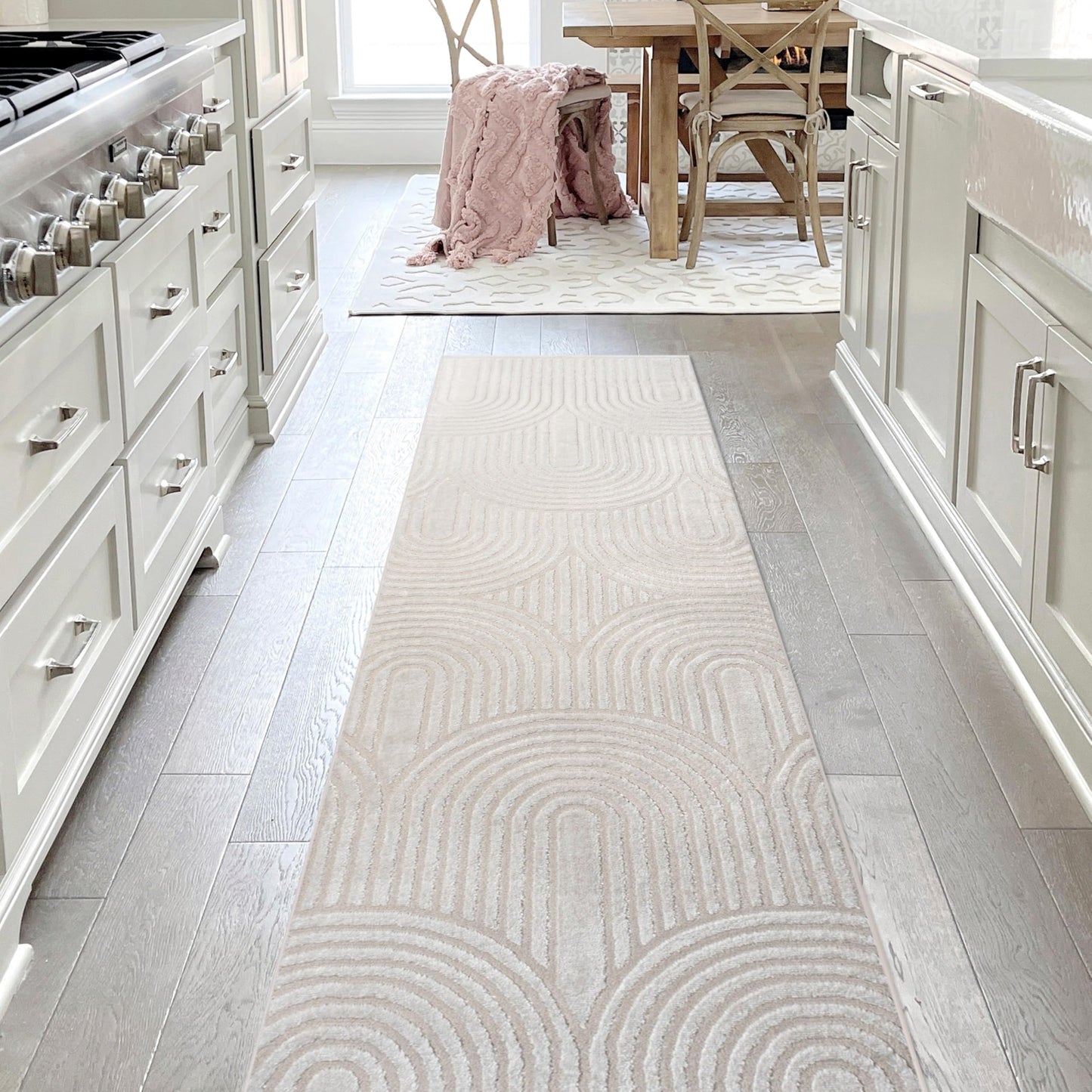 JONATHAN Y Art Deco Striped Arches Runner Rug 2X8 White/Cream, Ariana MidCentury High-Low Two-Tone for Living Room, Bedroom, Kitchen, Easy-Cleaning, Pet-Friendly, Non-Shedding SND100B-28