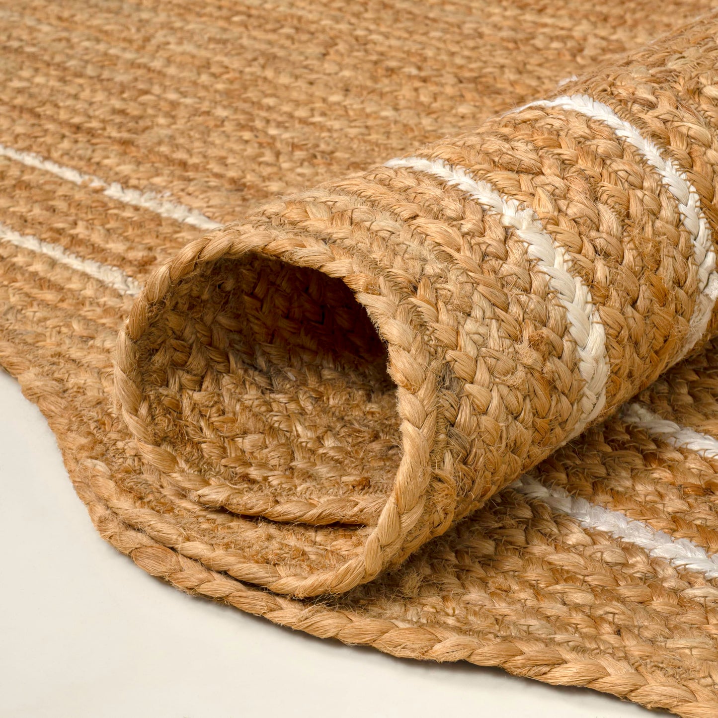 JONATHAN Y Seaside Cottage Scallop Edge Jute Natural/White Indoor Area Rug, 3x5, Farmhouse, Rustic, Cottage, Easy-Cleaning for Living Room, Bedroom, Kitchen, Non-Shedding (RNF200A-3)