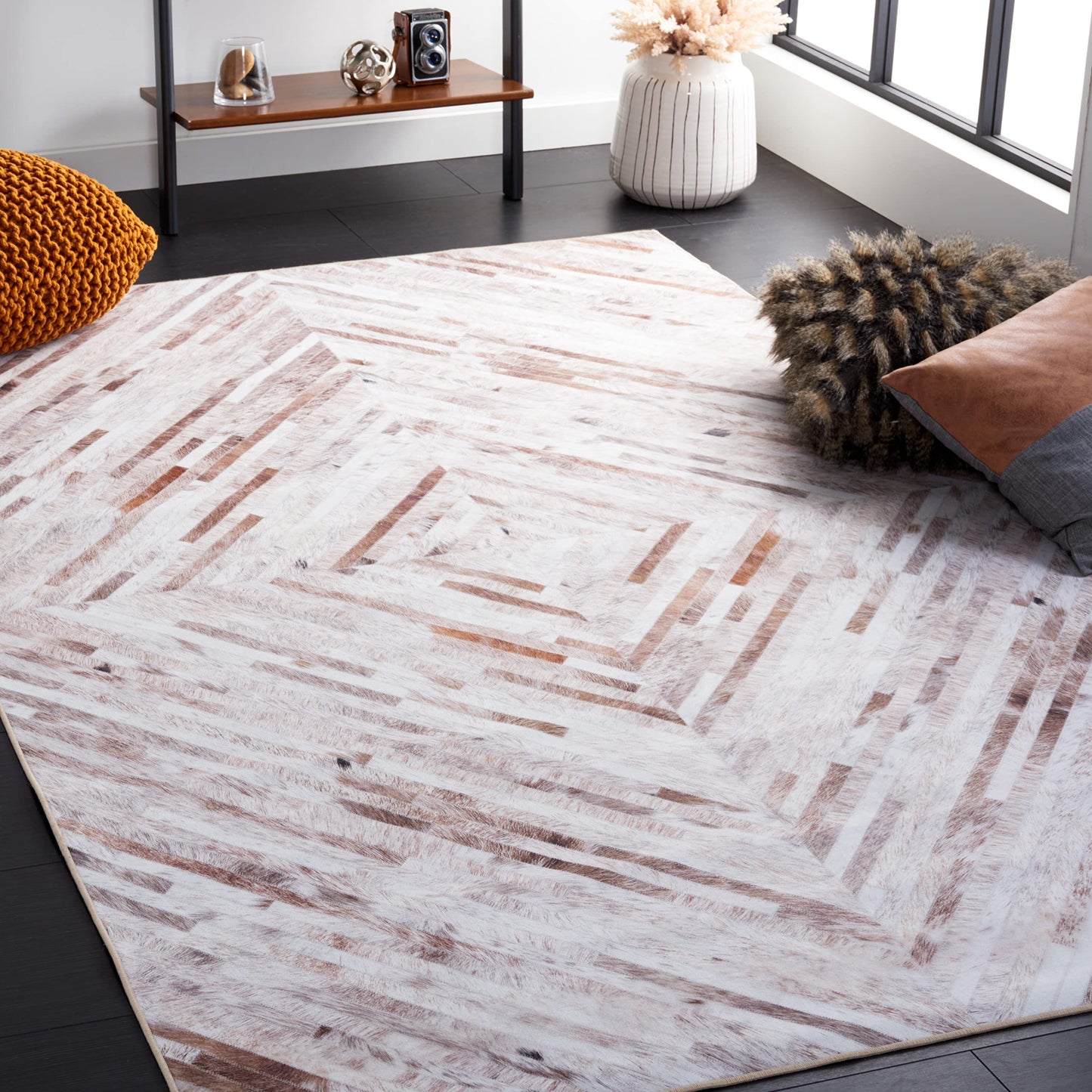 SAFAVIEH Washable Rug Faux Hide Collection - 8' x 10', Beige & Brown, Slip Resistant, Western Rustic Decor, Printed Pattern, Ideal for Living Room, Bedroom, Home Office, Dining Space (FAH526A)