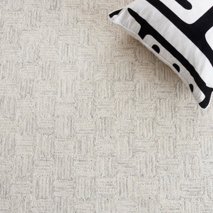 SAFAVIEH Micro-Loop Collection Area Rug - 9' x 12', Light Grey & Ivory, Handmade Wool, Ideal for High Traffic Areas in Living Room, Bedroom (MLP537F), Light Grey/Ivory
