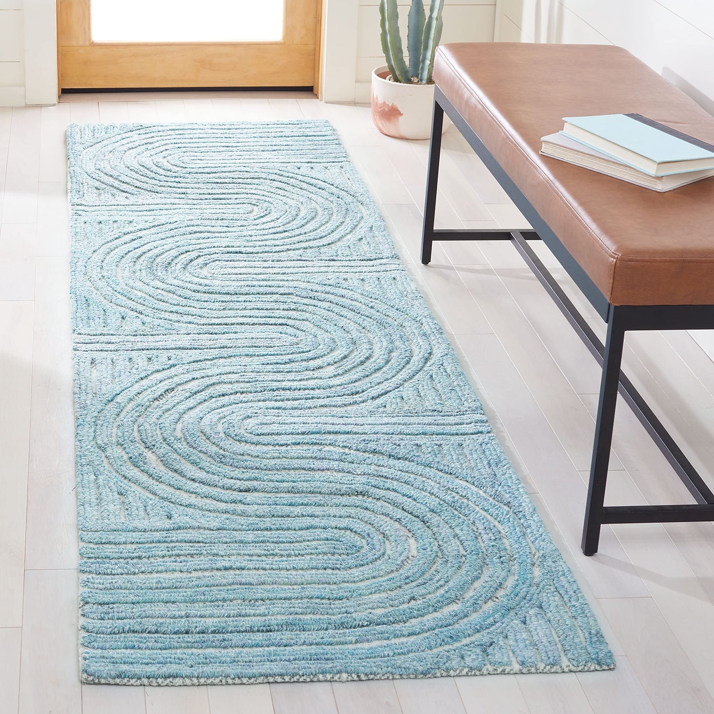 SAFAVIEH South Hampton Collection Runner Rug - 2'3" x 8', Blue, Handmade Abstract Wool, Ideal for High Traffic Areas in Living Room, Bedroom (SHA301M)