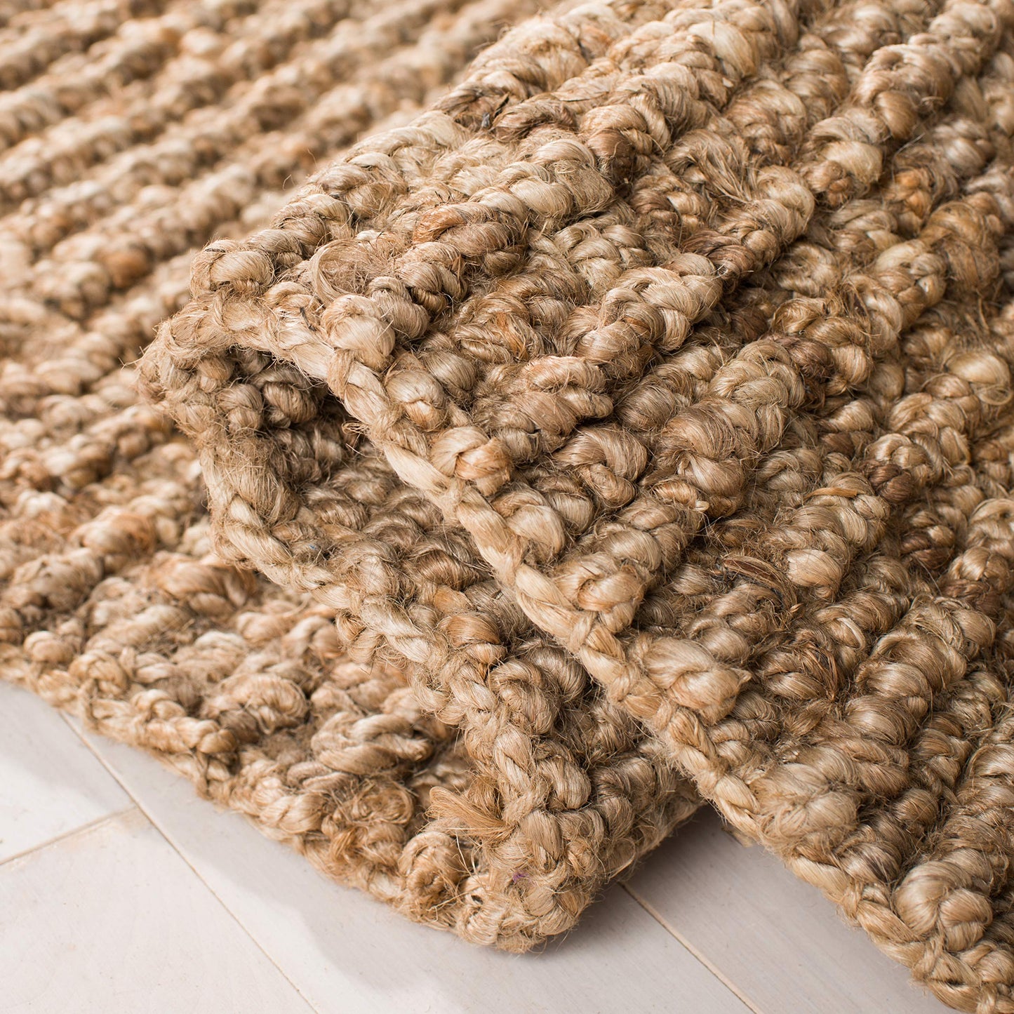 SAFAVIEH Natural Fiber Collection Area Rug - 2' x 4', Natural Brown, Handmade Jute, Farmhouse Style, Chunky Textured Thick Pile (NF447A)