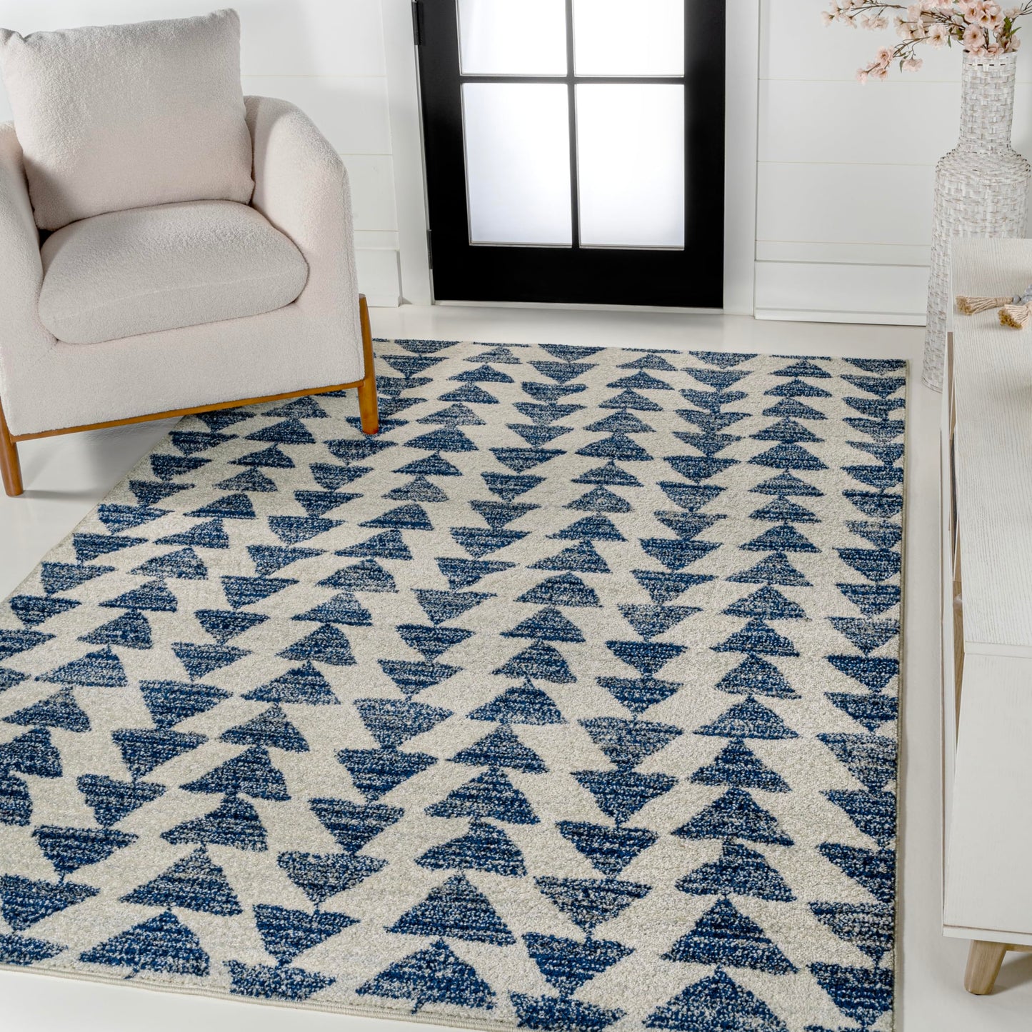 JONATHAN Y Aisha Moroccan Triangle Geometric Cream/Navy Indoor Area Rug, 8x10, Contemporary, Modern, Easy-Cleaning for Living Room, Bedroom, Kitchen, Pet Friendly, Non-Shedding (MOH206D-8)