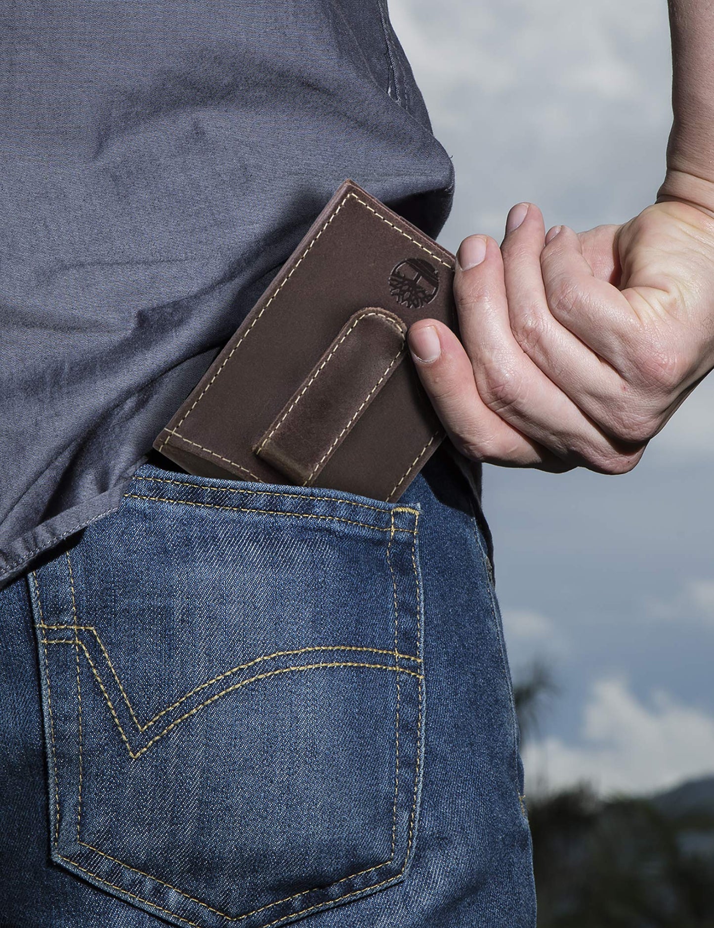 Timberland mens Slim Leather Front Pocket Credit Card Holder Travel Accessory Bi Fold Wallet, Brown (Money Clip) 2, One Size US