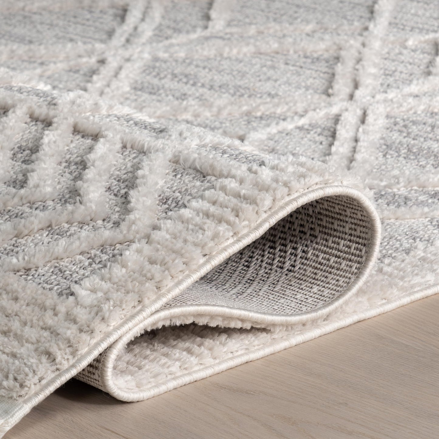 nuLOOM 5x8 Ansley Moroccan Tassel Area Rug, Light Grey, High-Low Textured Bohemian Design, Plush High Pile, Stain Resistant, For Bedroom, Living Room, Hallway, Entryway