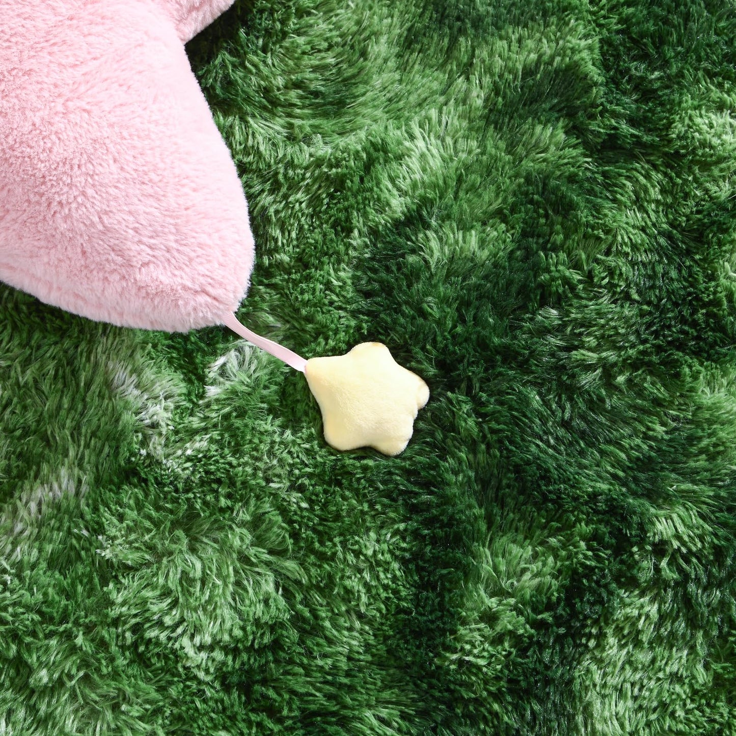 DweIke Fluffy Dark Green Runner Rugs for Bedroom, 2x6 Feet Soft Plush Long Moss Runners for Girls Boys Kids, Non-Slip and Machine Washable Bedside Rug, Small Throw Carpet for Hallway Rooms Decor