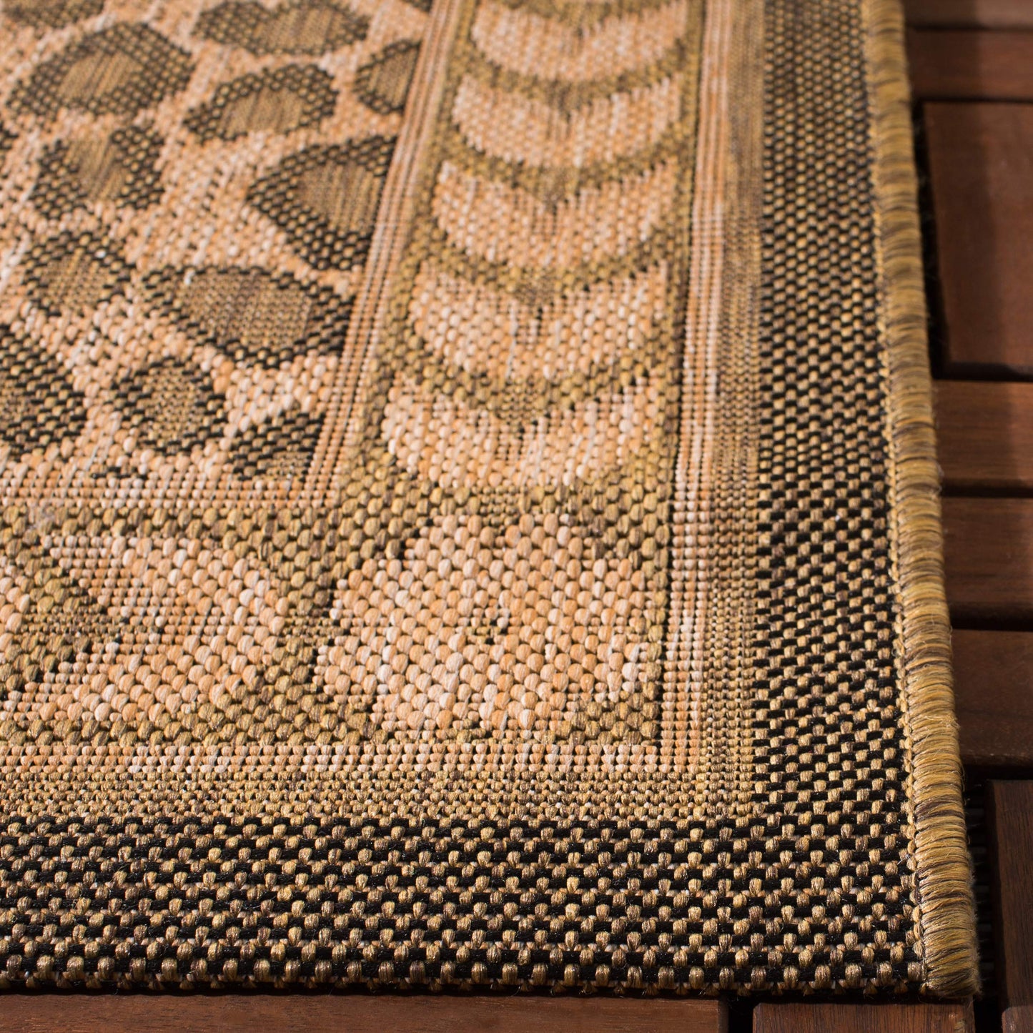 SAFAVIEH Washable Rug Outdoor Courtyard Collection - 5'3" x 7'7", Natural & Gold, Non-Shedding & Easy Cleaning, Ideal for Patio, Backyard, Mudroom (CY6100-39)