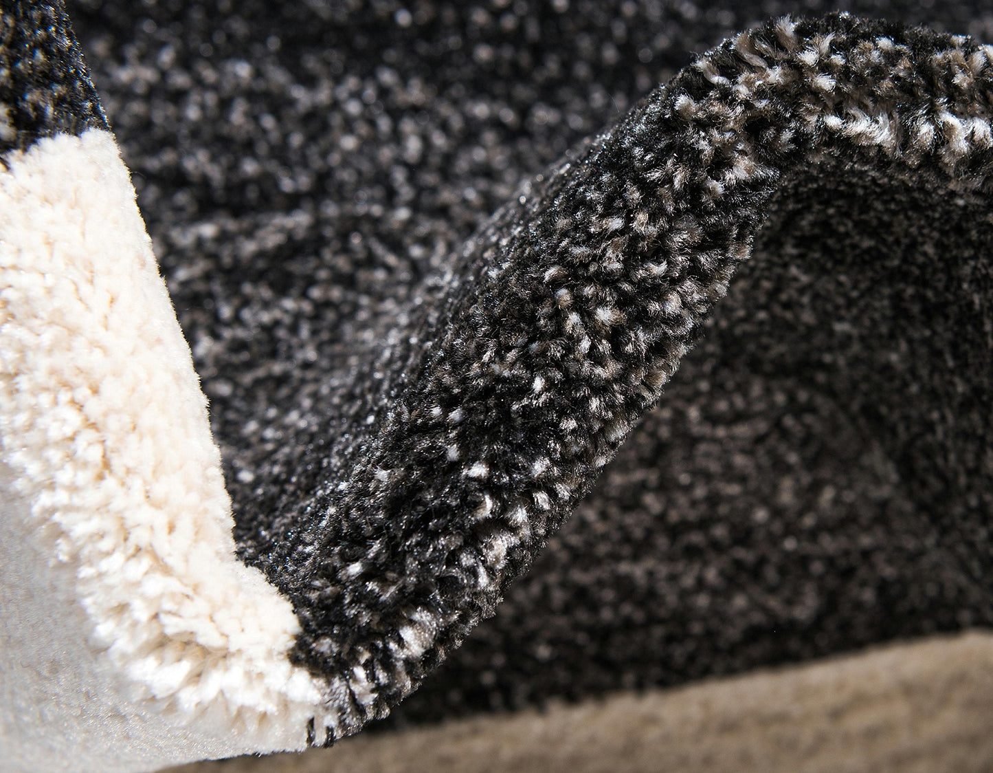 Unique Loom Del Mar Collection Area Rug - Maria (7' 10" Round, Black/ Ivory)